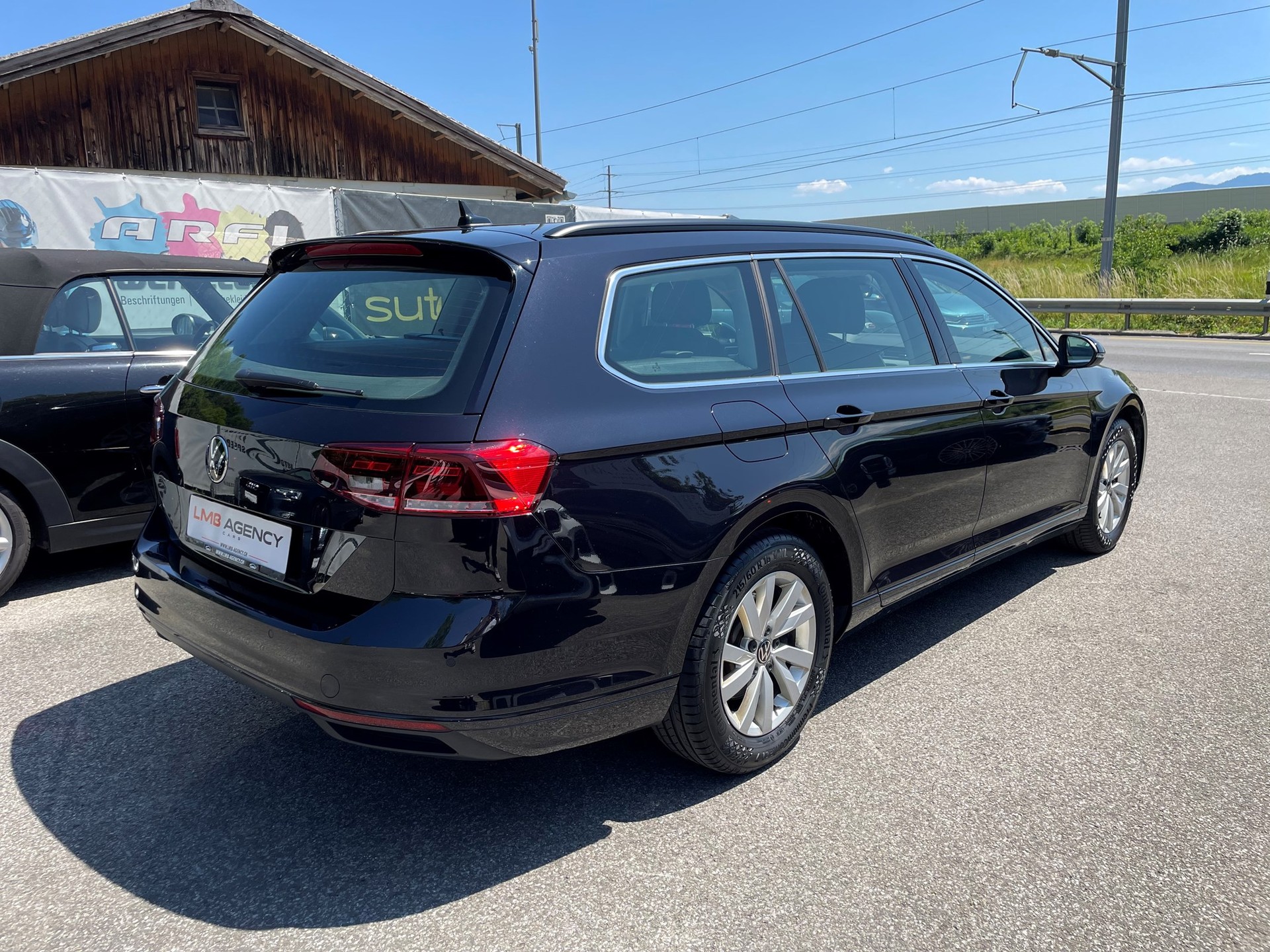 VW Passat 2.0 TDI BMT Business DSG-image-5