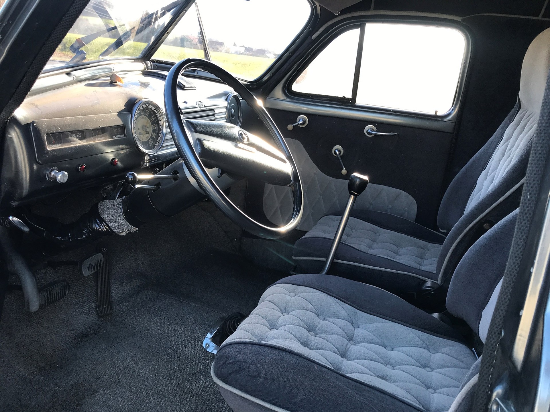 CHEVROLET Panel Wagon-image-4