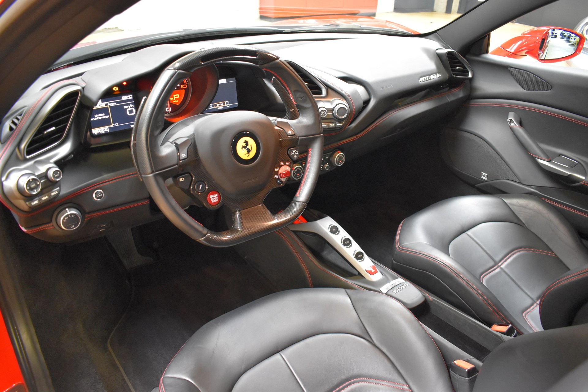FERRARI 488 GTB 3.9 V8-image-16