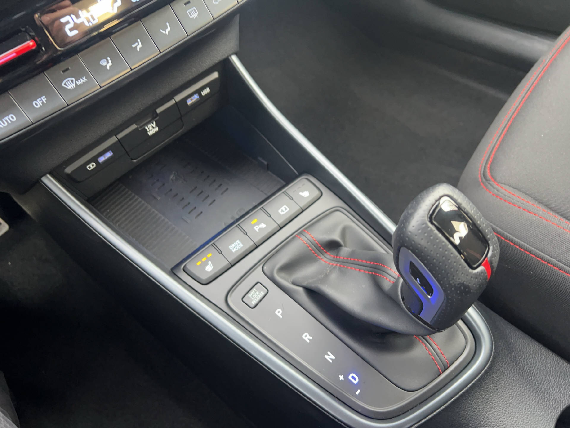 HYUNDAI i20 1.0 T-GDi 120 N-Line-image-10