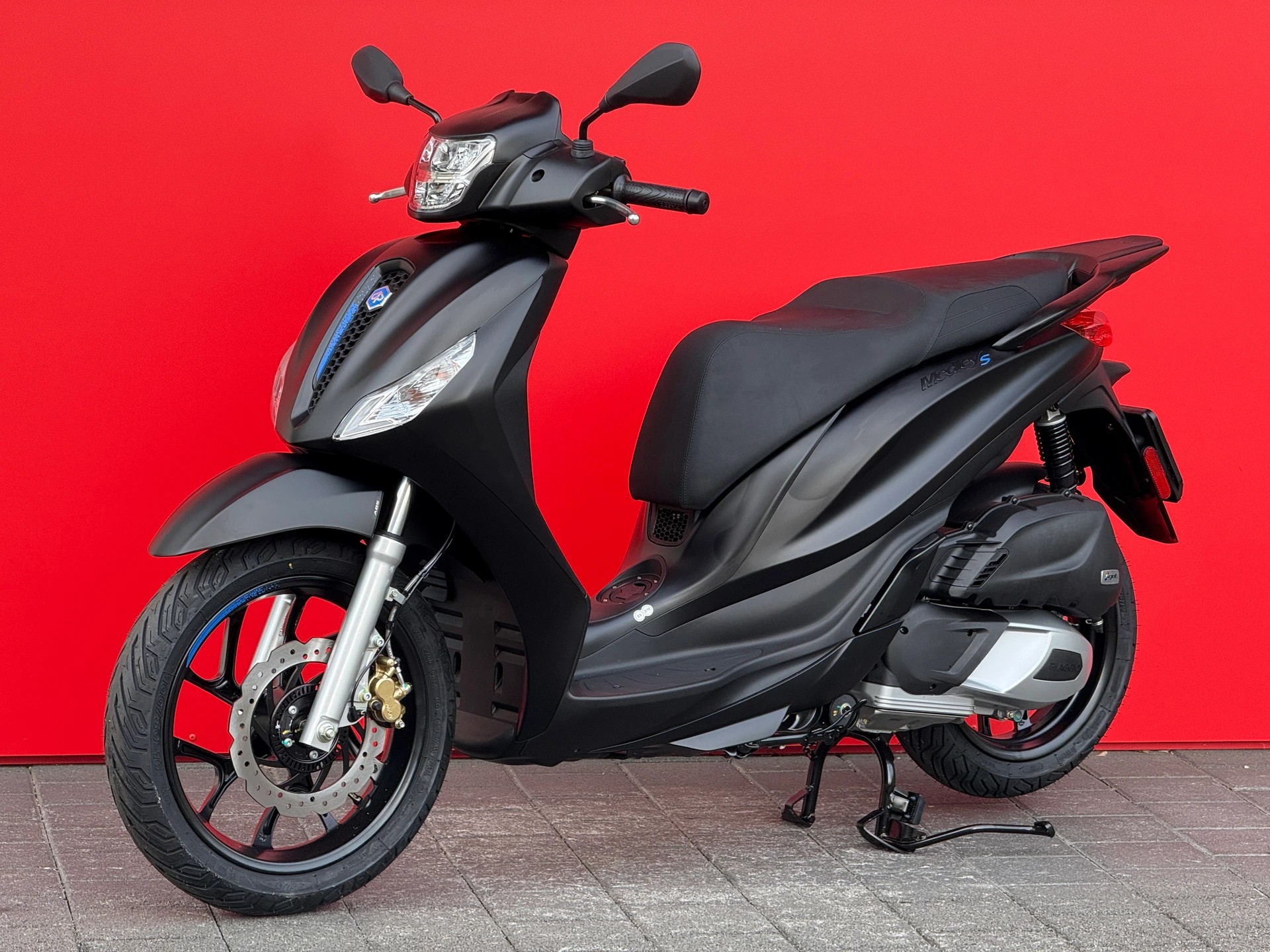 PIAGGIO Medley 200 Sport ABS E5+-image-12