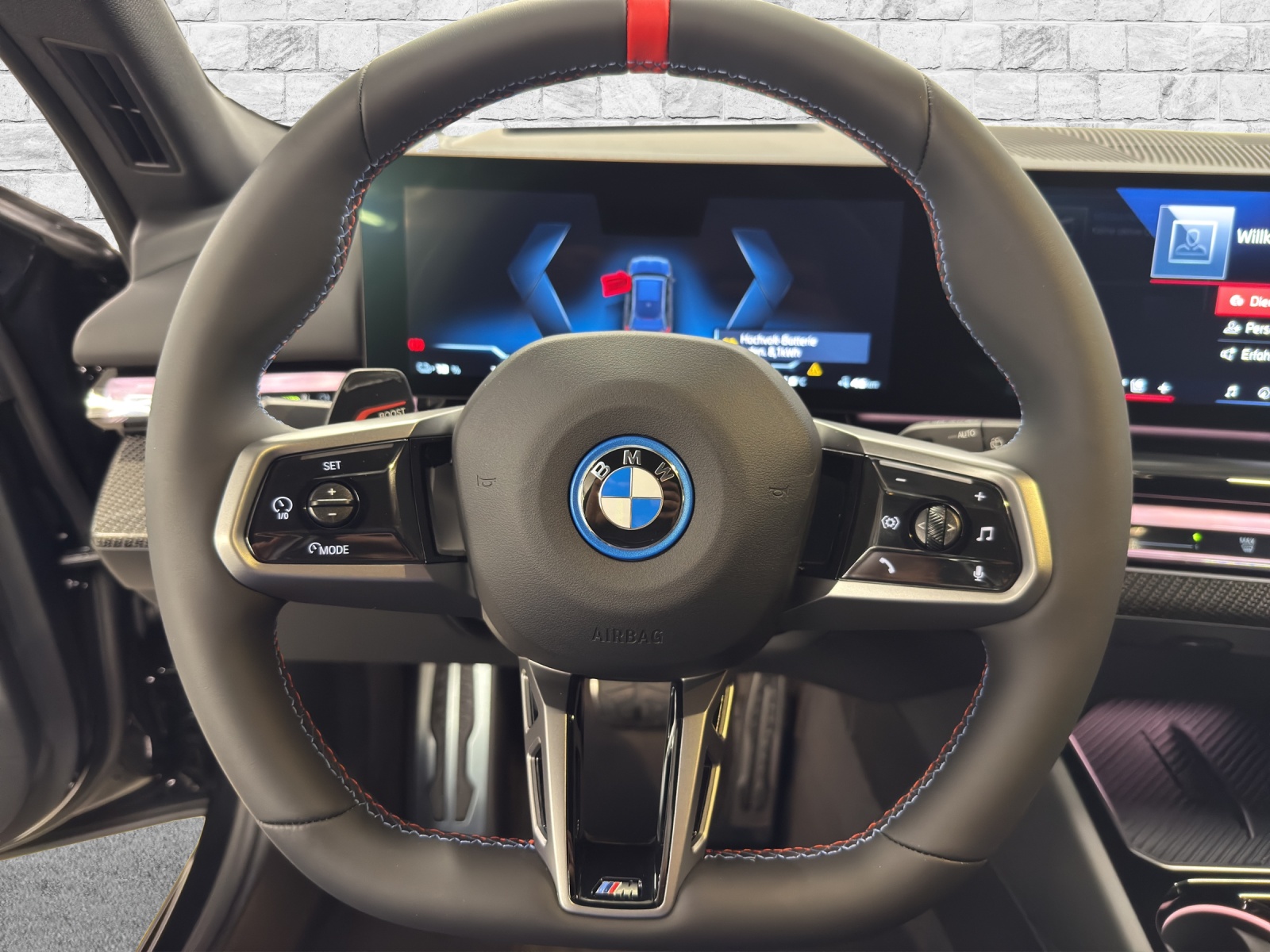 BMW i5 M60 Touring-image-9
