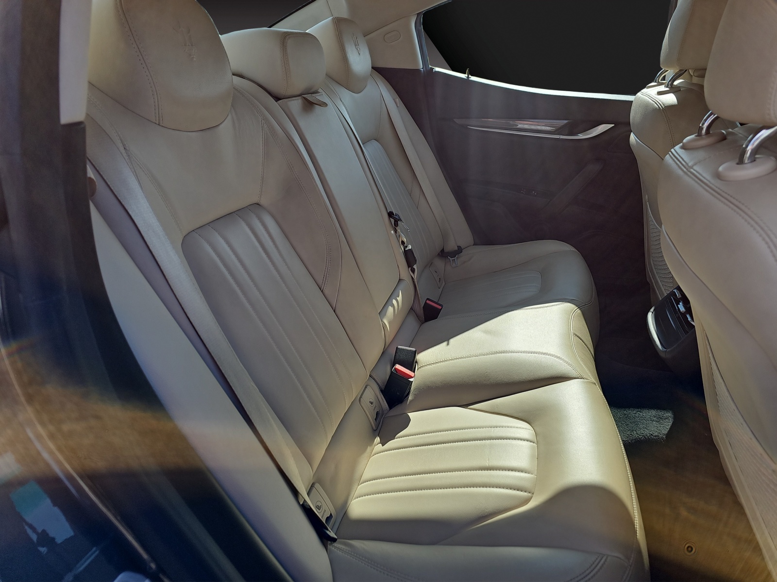 MASERATI Ghibli D 3.0 V6 Automatica-image-17