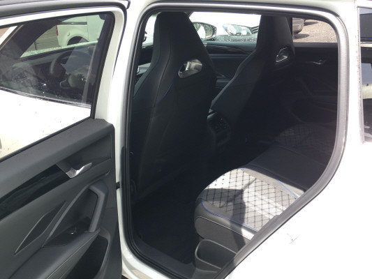 VW Tiguan 1.5 eHybr R-Line-image-10