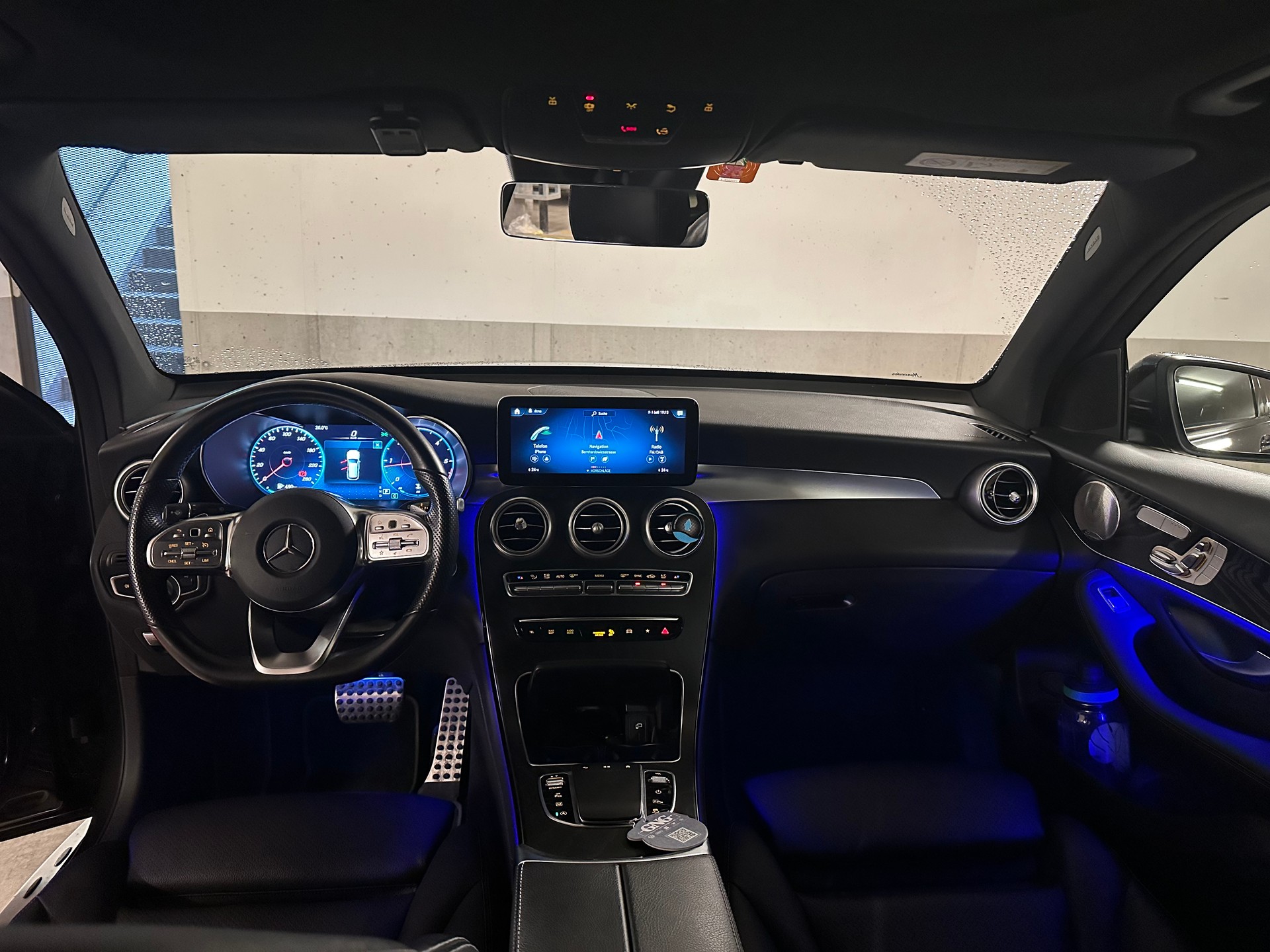 MERCEDES-BENZ GLC 220 d AMG Line 4Matic 9G-Tronic - *Leasing möglich - *CH Fahrzeug - *frisch ab Service - *8-fach bereift-image-2