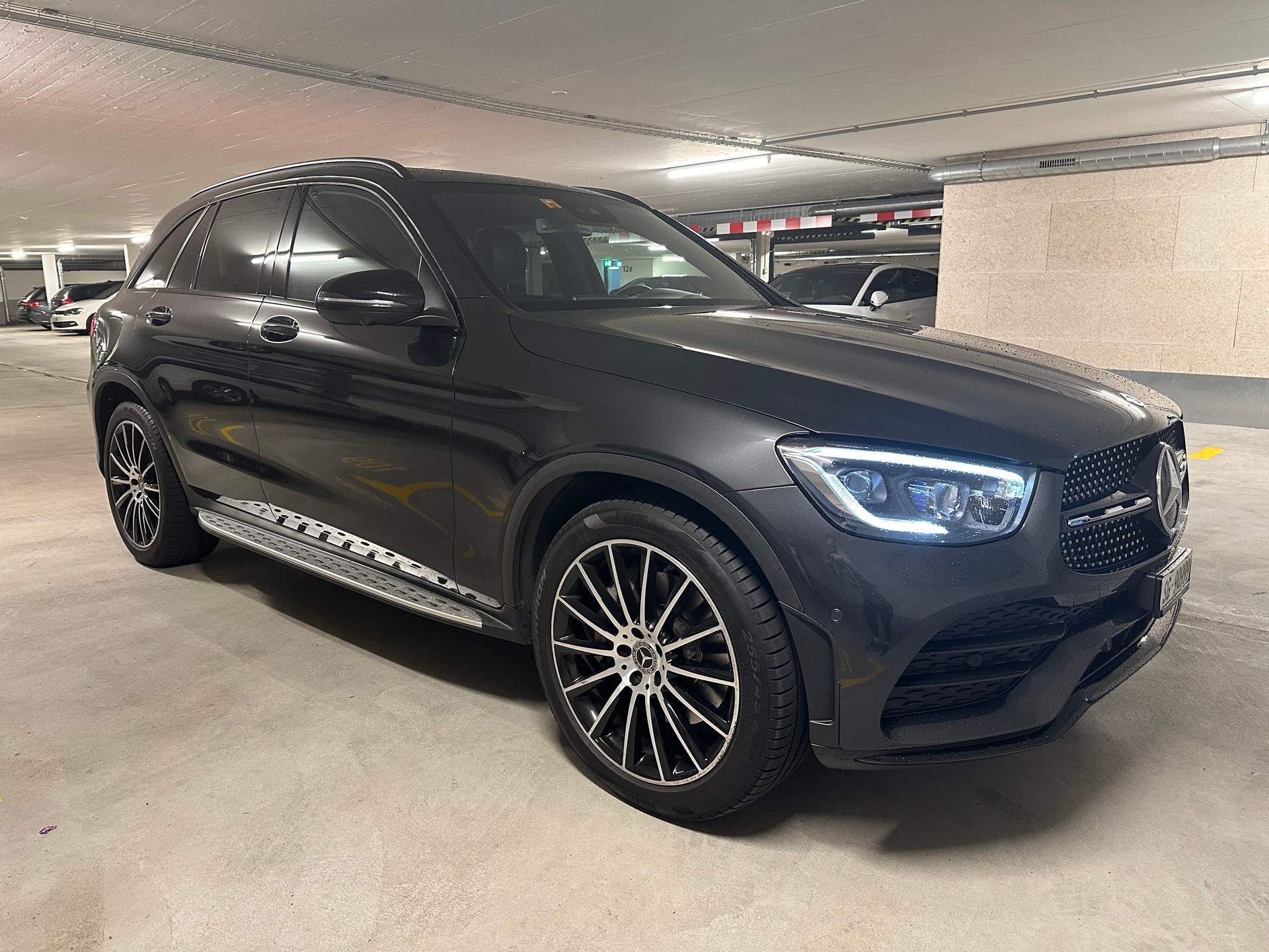 MERCEDES-BENZ GLC 220 d AMG Line 4Matic 9G-Tronic - *Leasing möglich - *CH Fahrzeug - *frisch ab Service - *8-fach bereift-image-0