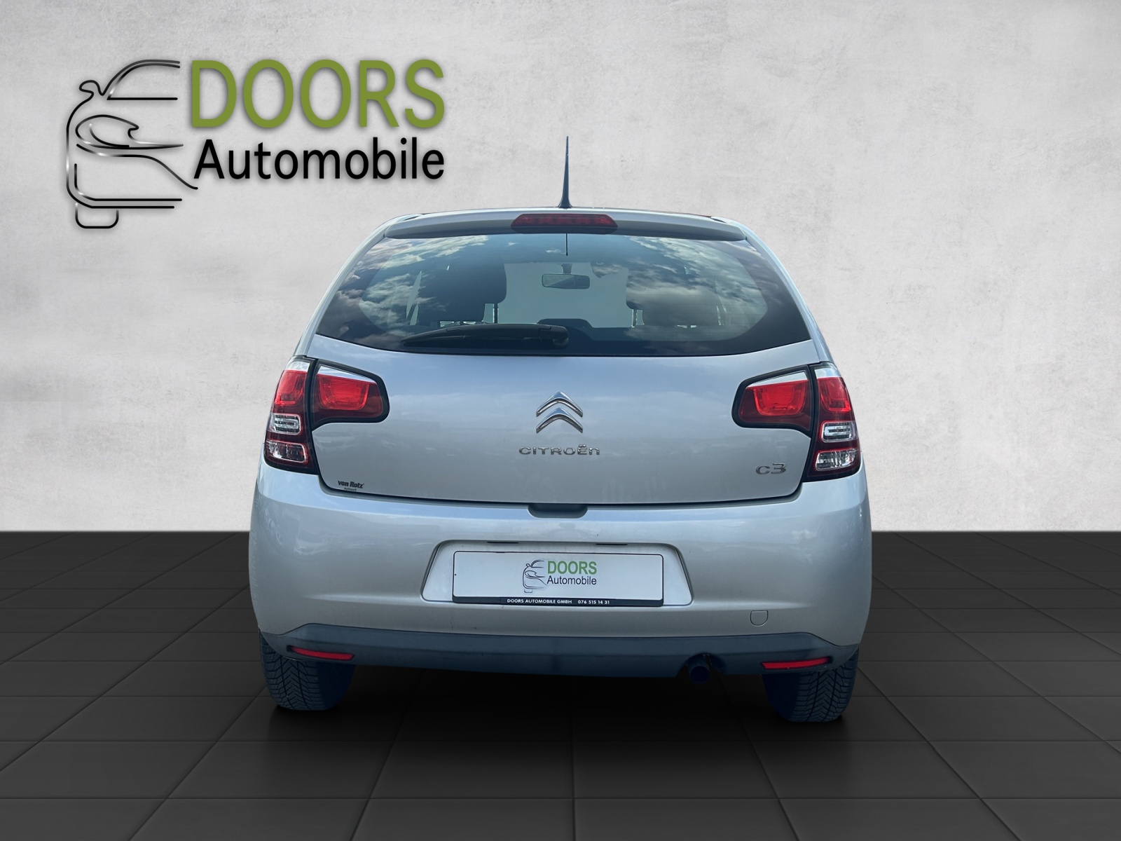 CITROEN C3 1.2i Attraction-image-4