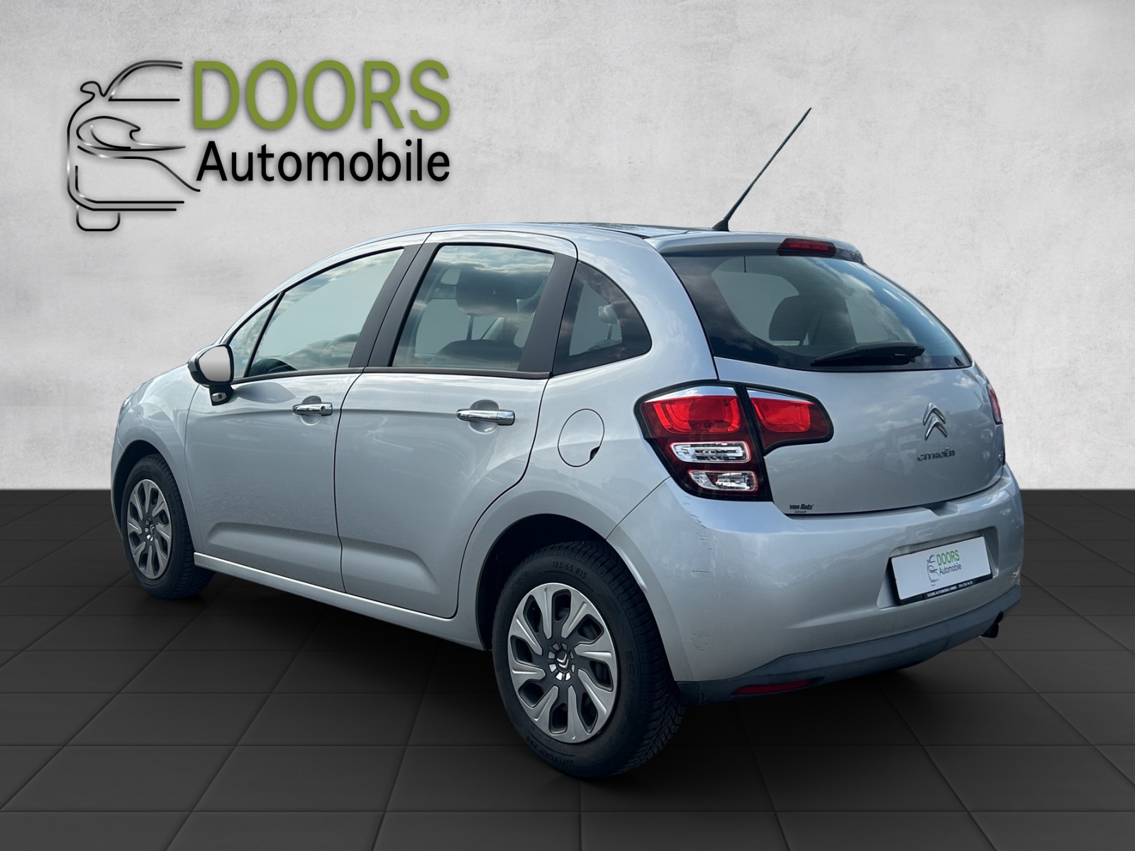 CITROEN C3 1.2i Attraction-image-5