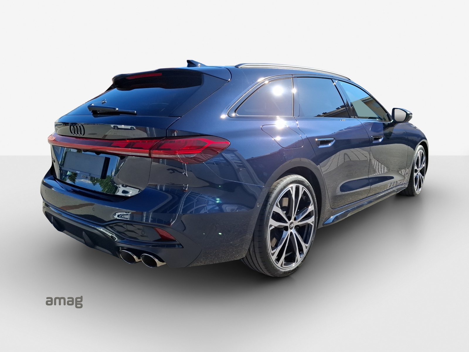 AUDI S5 Avant TFSI quattro S tronic-image-4