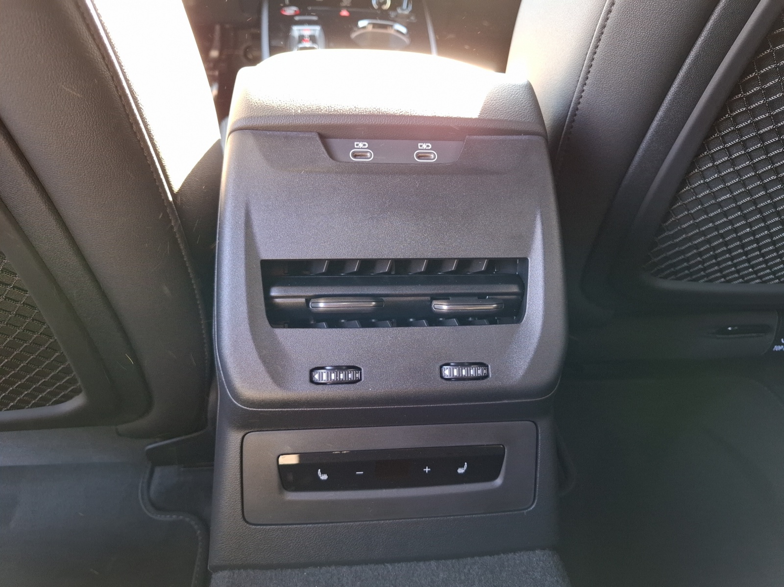 AUDI S5 Avant TFSI quattro S tronic-image-10