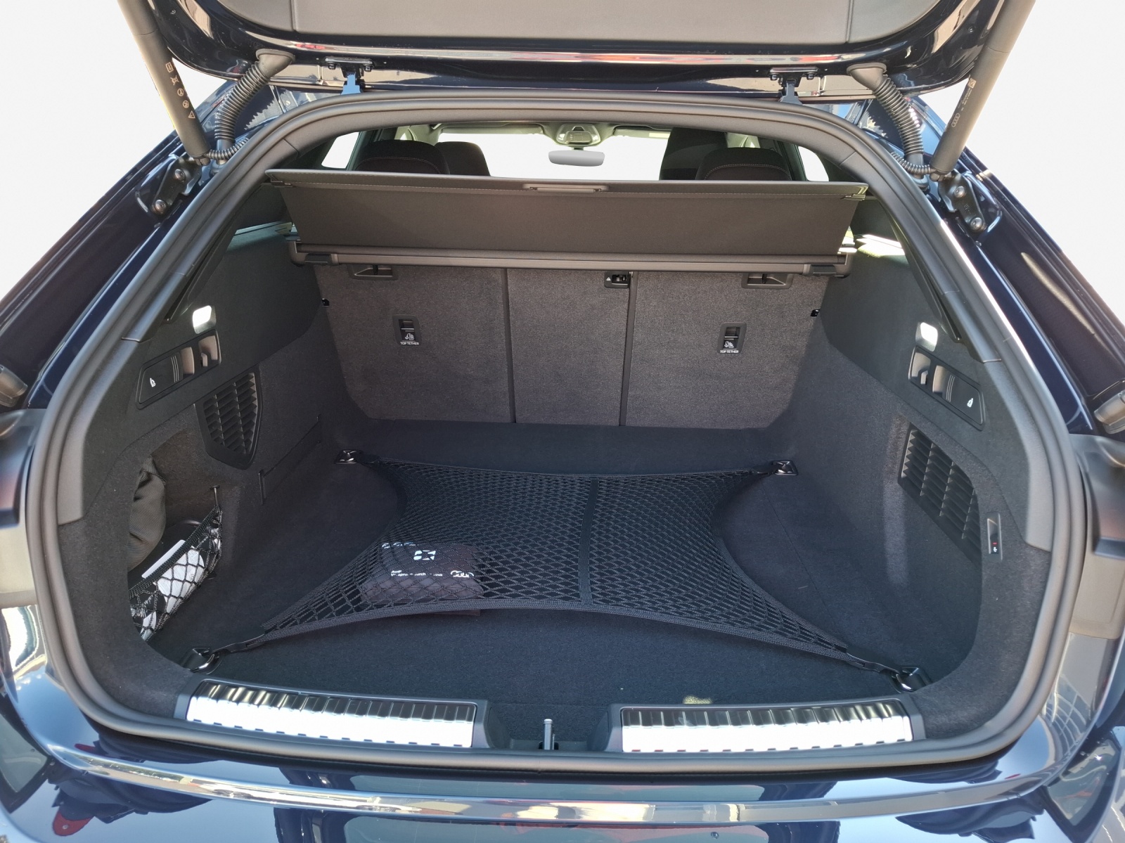 AUDI S5 Avant TFSI quattro S tronic-image-12