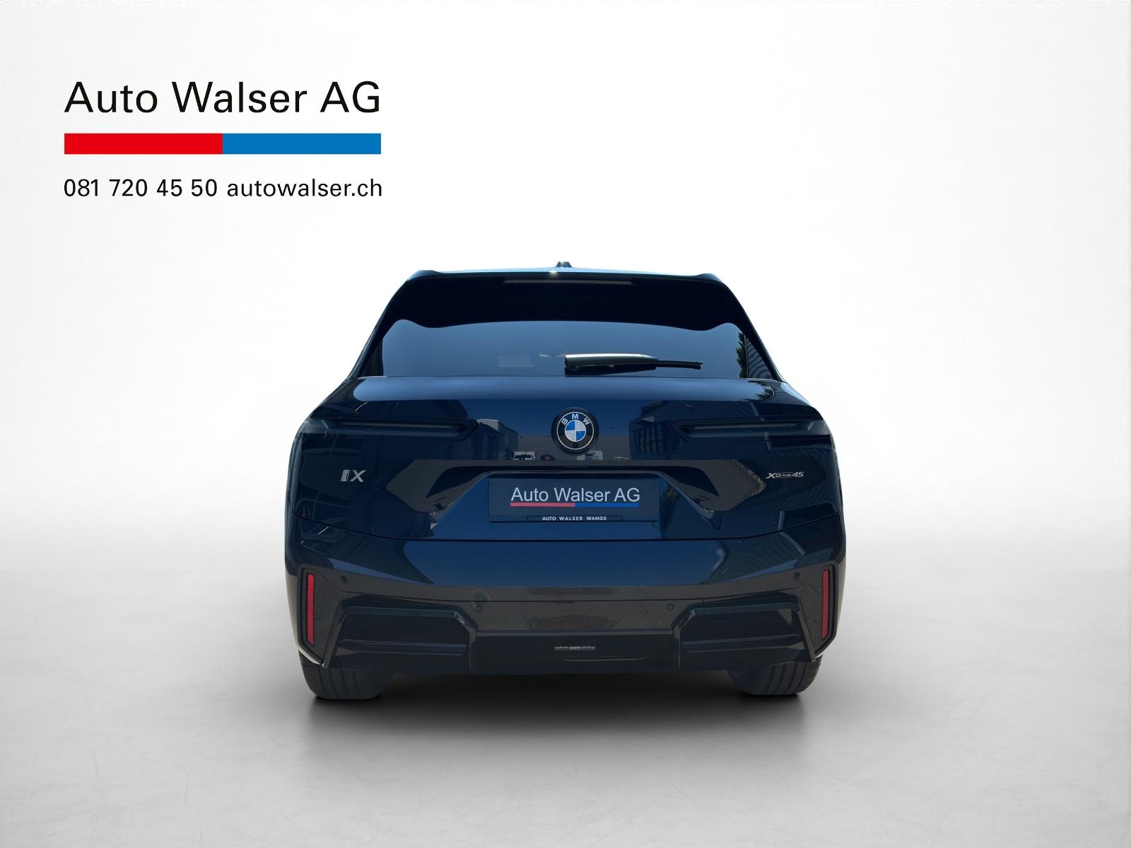 BMW iX xDrive45-image-3