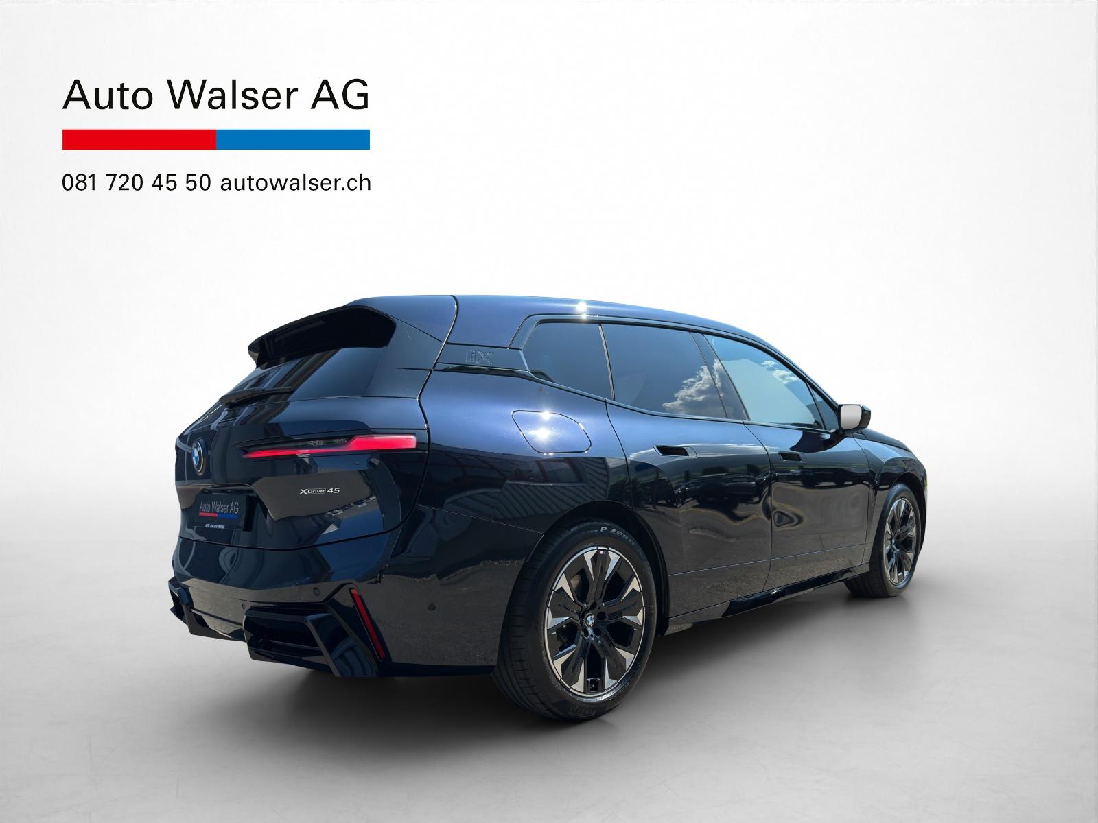 BMW iX xDrive45-image-4