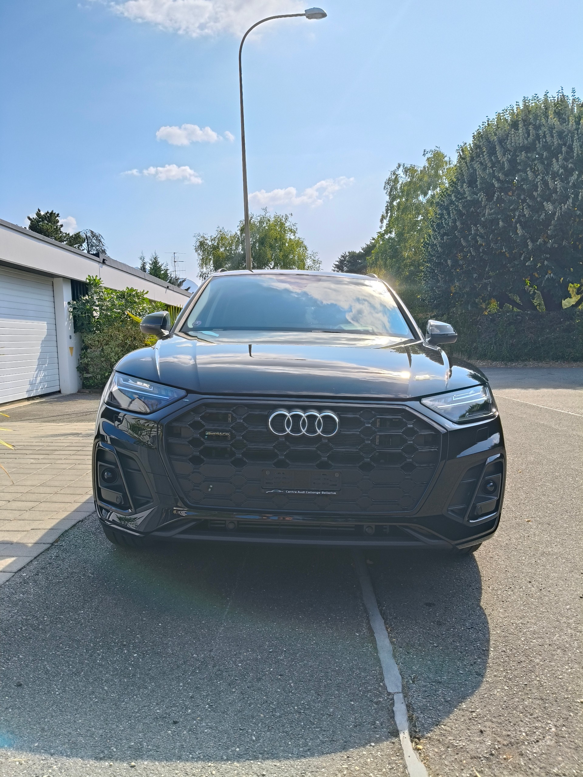 AUDI Q5 50 TFSI e PHEV S line quattro S-tronic-image-1