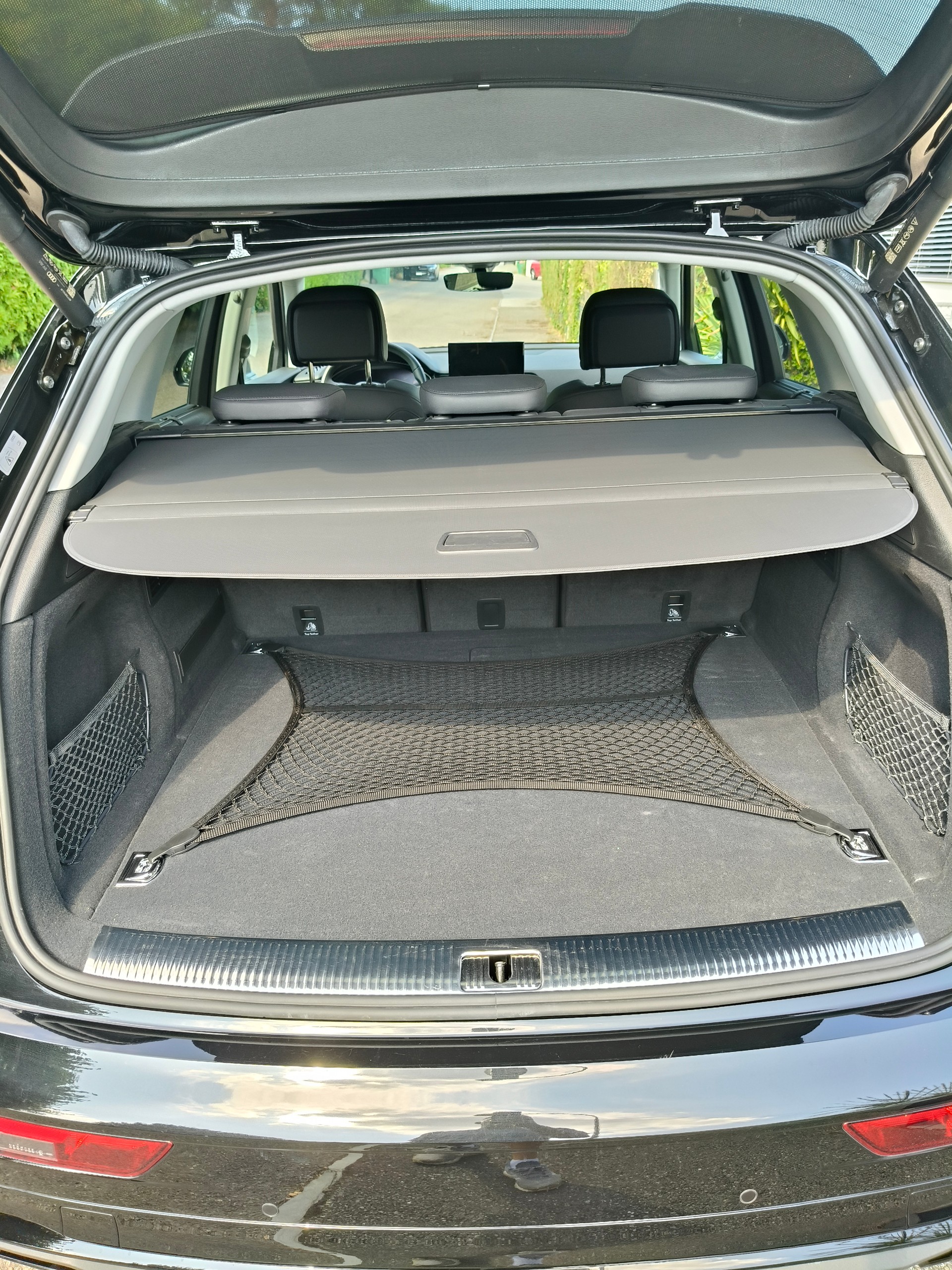 AUDI Q5 50 TFSI e PHEV S line quattro S-tronic-image-13