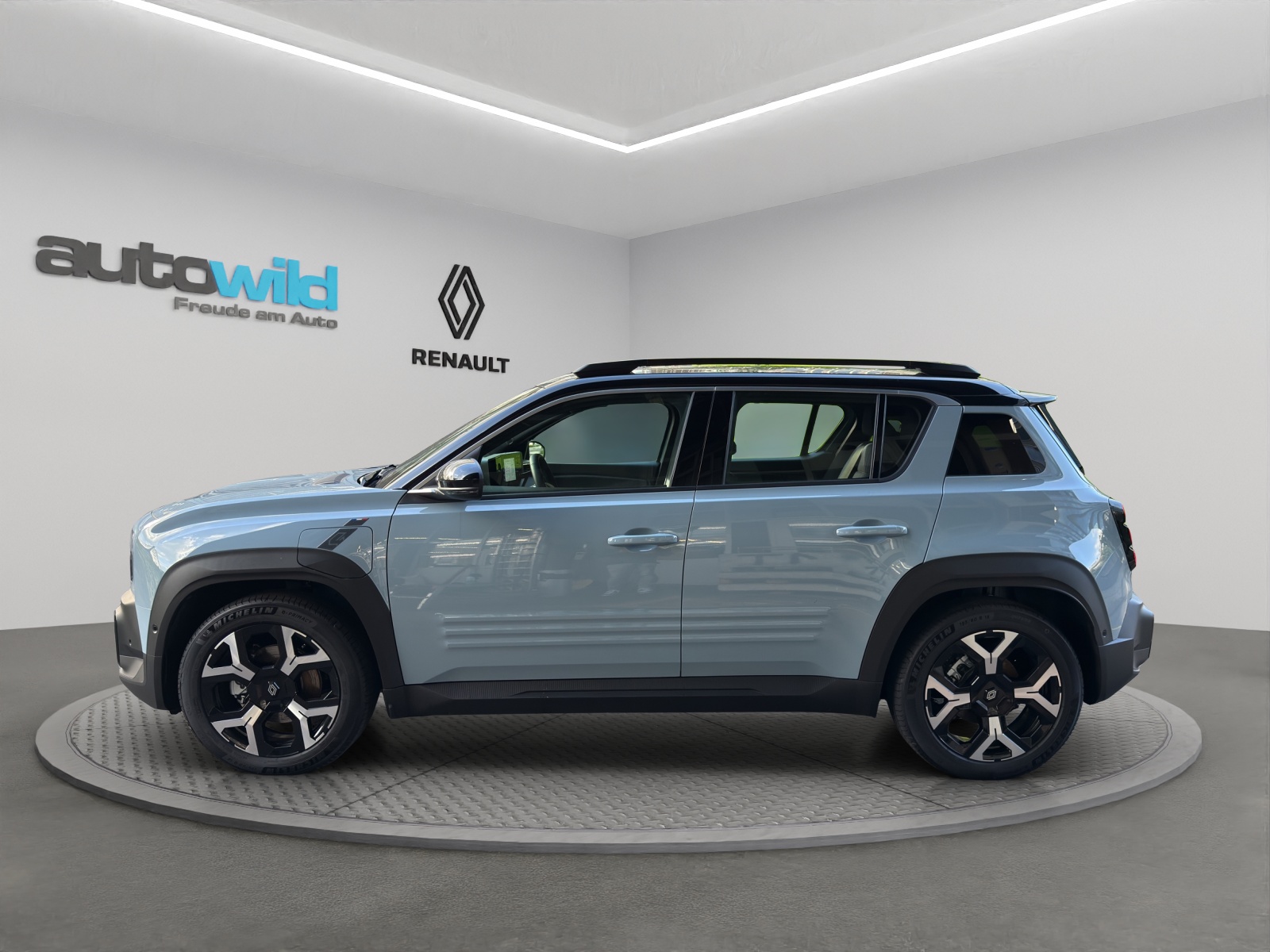 RENAULT R4 E-Tech Comfort Range 52 kWh Techno-image-12