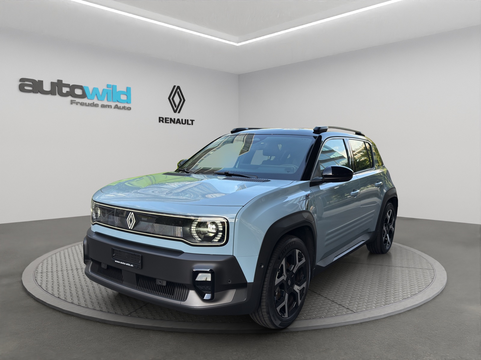 RENAULT R4 E-Tech Comfort Range 52 kWh Techno