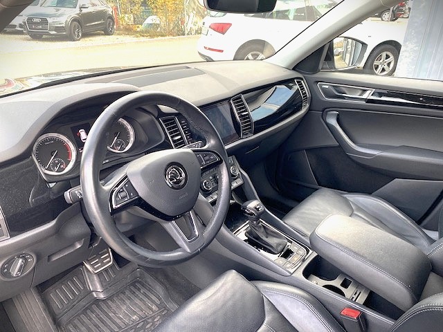 SKODA Kodiaq 2.0 TSI L & K DSG-image-8