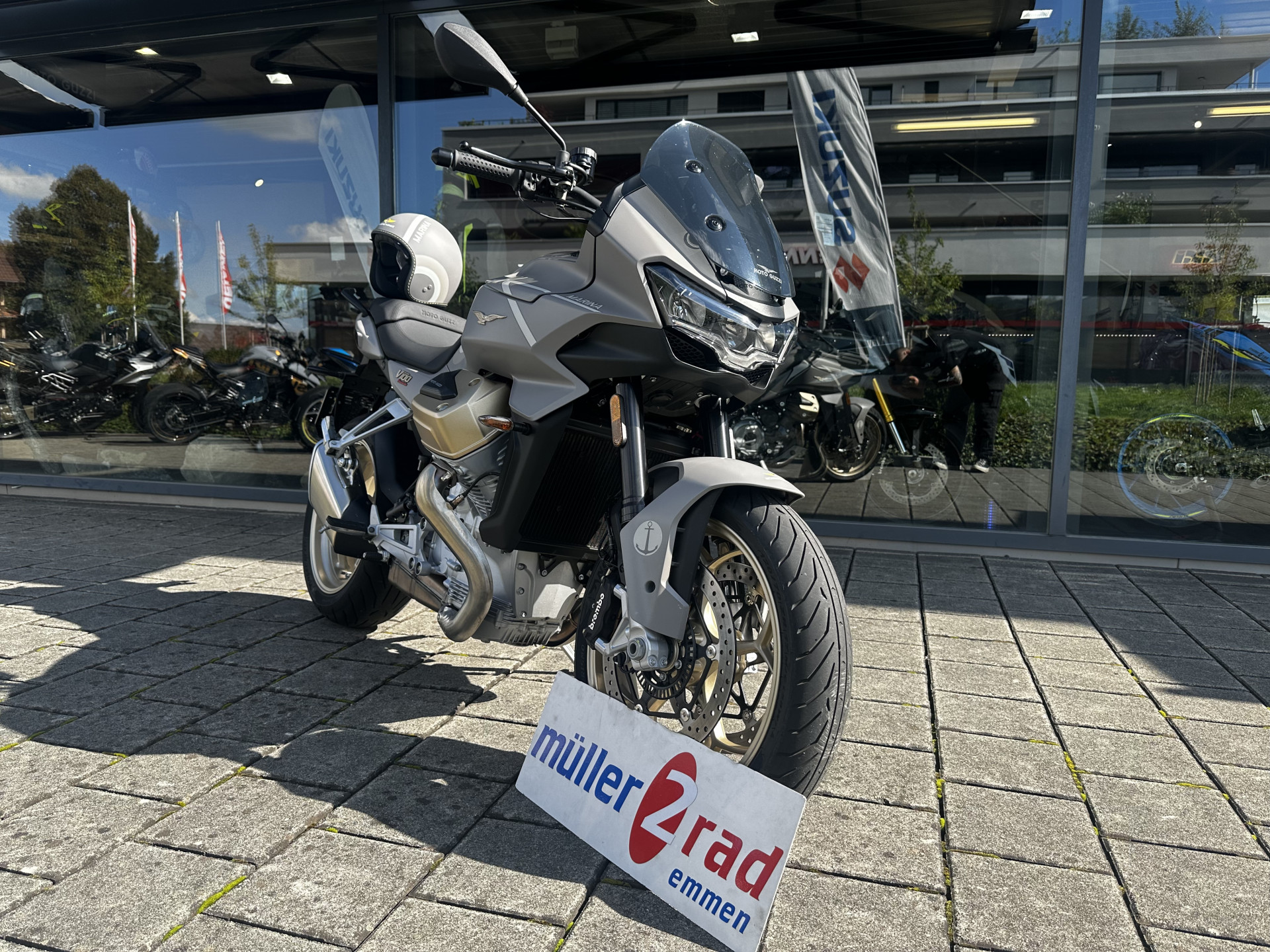 MOTO GUZZI V100 Mandello Aviazione Navale HAMMERPREIS + 4 JAHRE GARANTIE-showroom-element-1