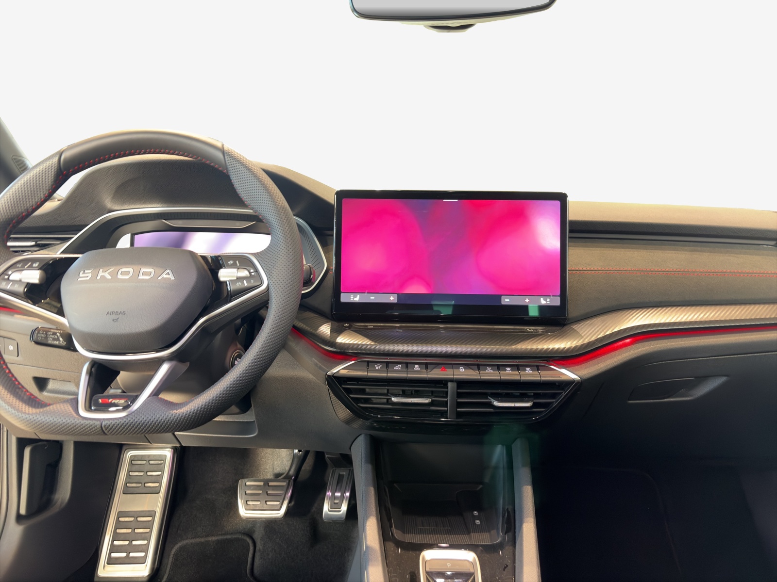 SKODA Octavia Combi 2.0 TSI DSG RS-image-8