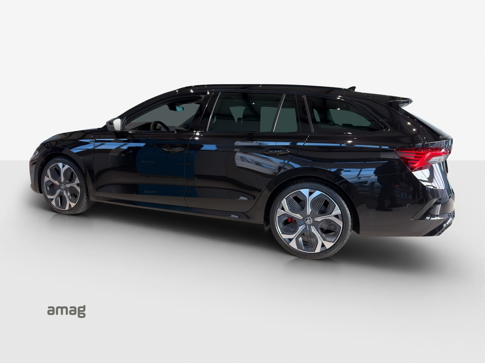 SKODA Octavia Combi 2.0 TSI DSG RS-image-1