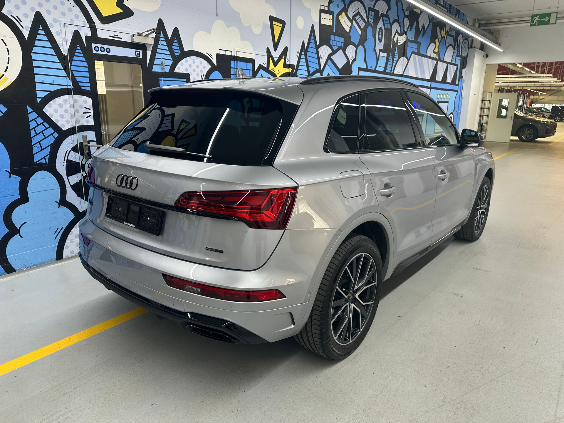 AUDI Q5 50 TFSI e quattro S line-image-3