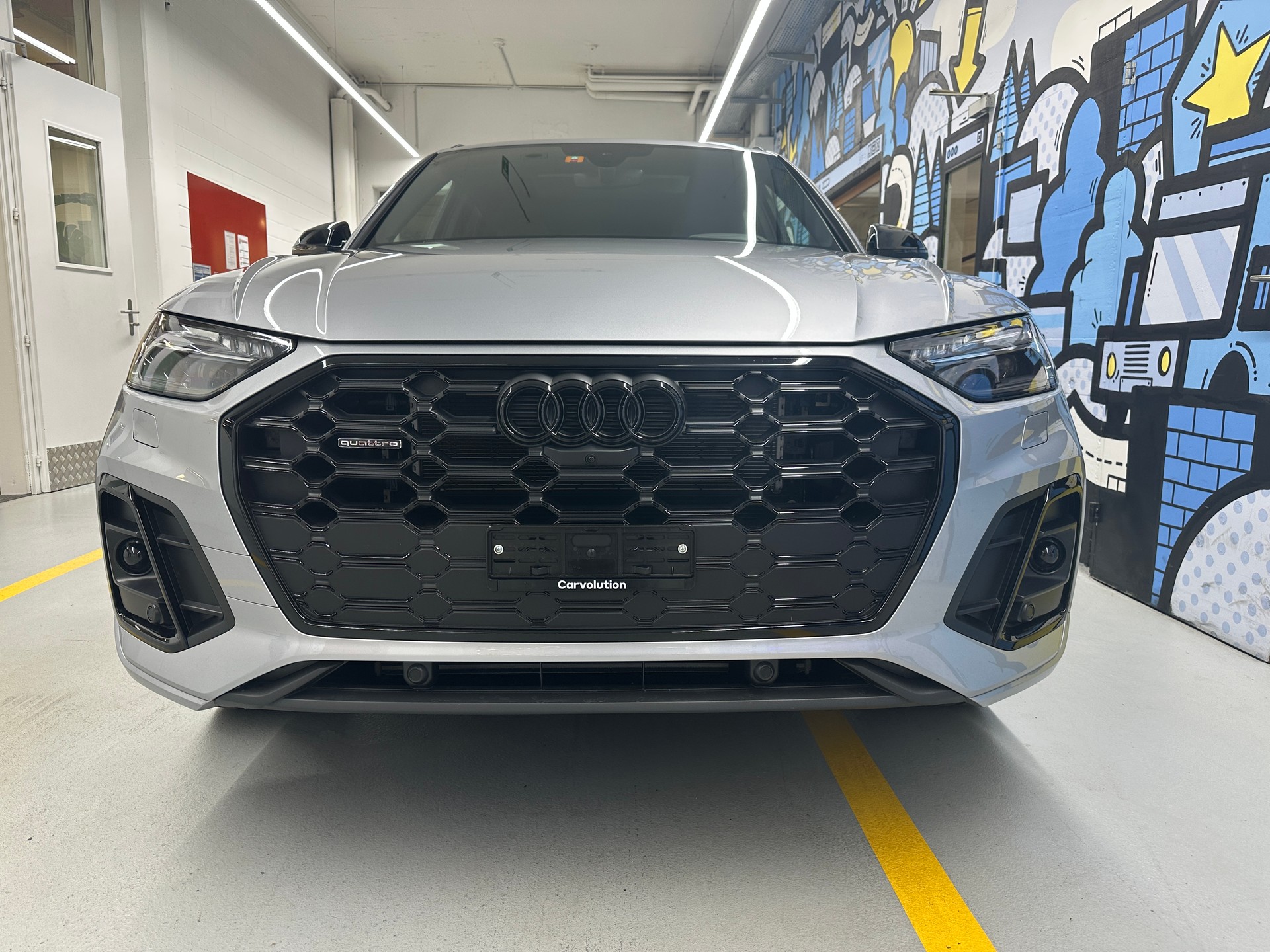 AUDI Q5 50 TFSI e quattro S line-image-1