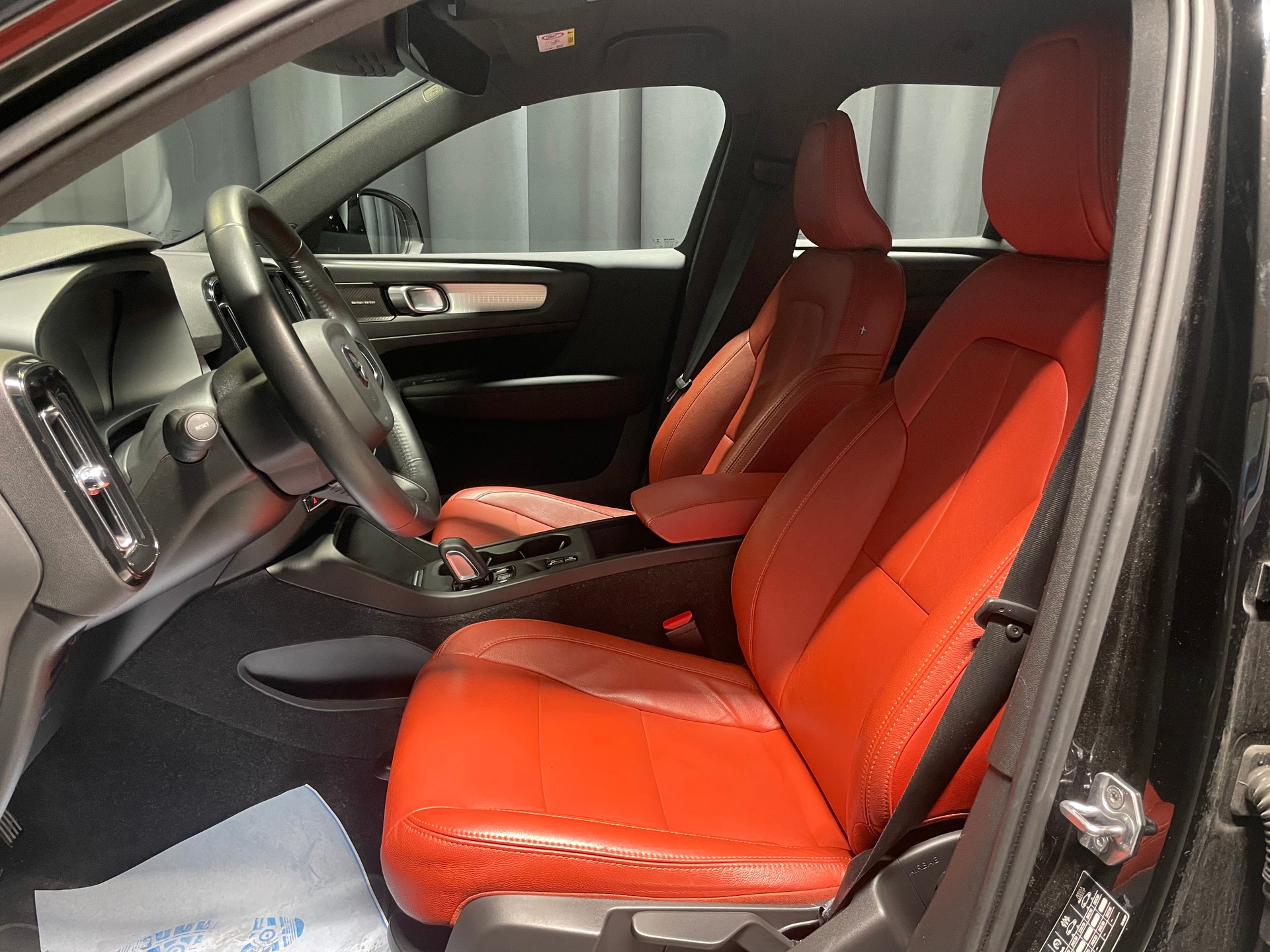 VOLVO XC40 T5 TwE Inscription Expression DCT(37)(M)-image-6