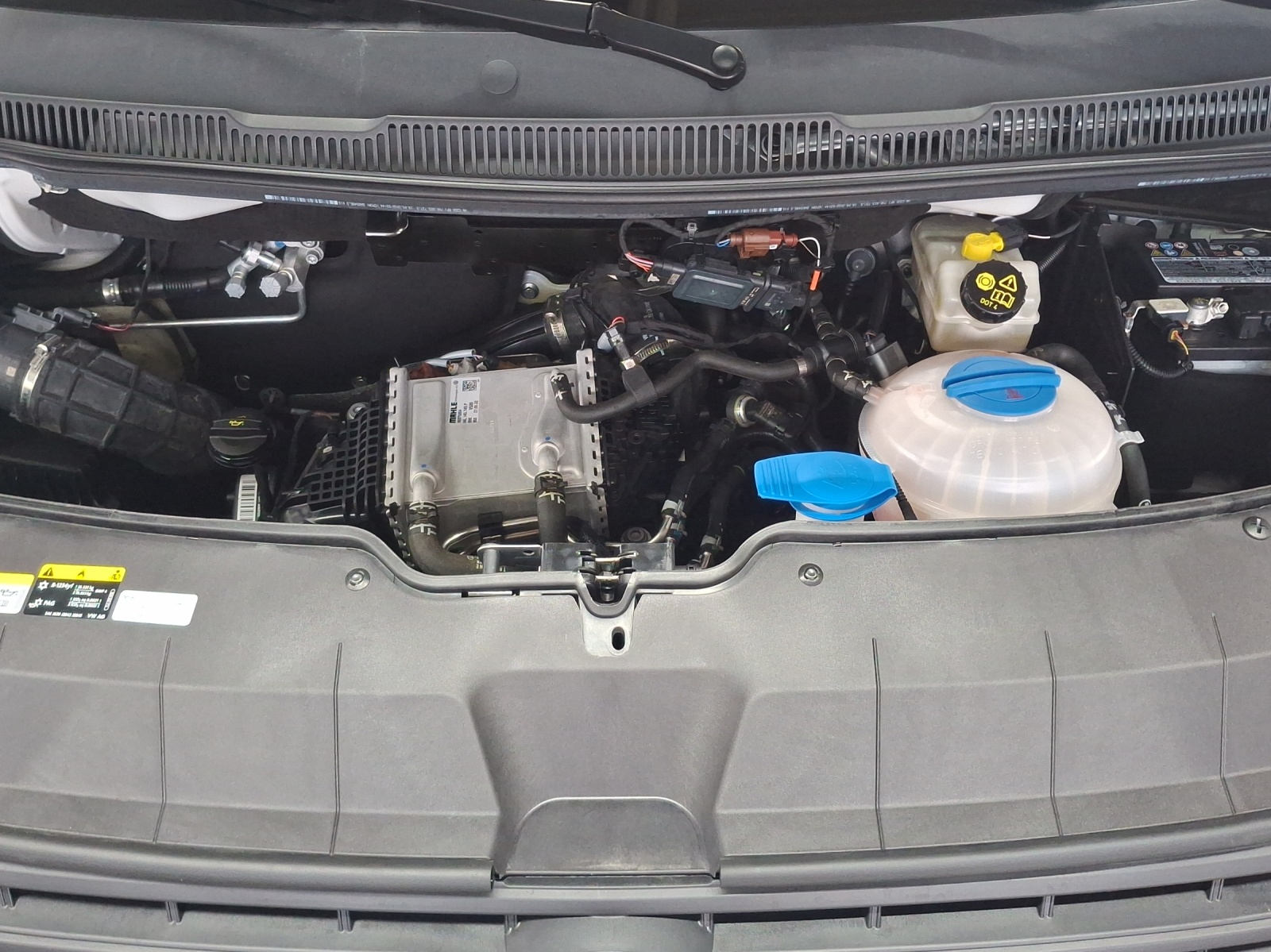 VW T6.1 2.0 TDI 4Motion-image-13