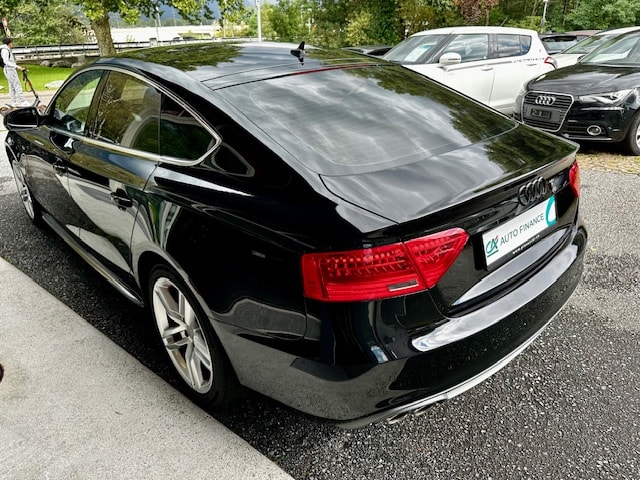 AUDI A5 Sportback 2.0 TDI quattro S-tronic-image-5