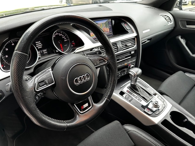 AUDI A5 Sportback 2.0 TDI quattro S-tronic-image-7