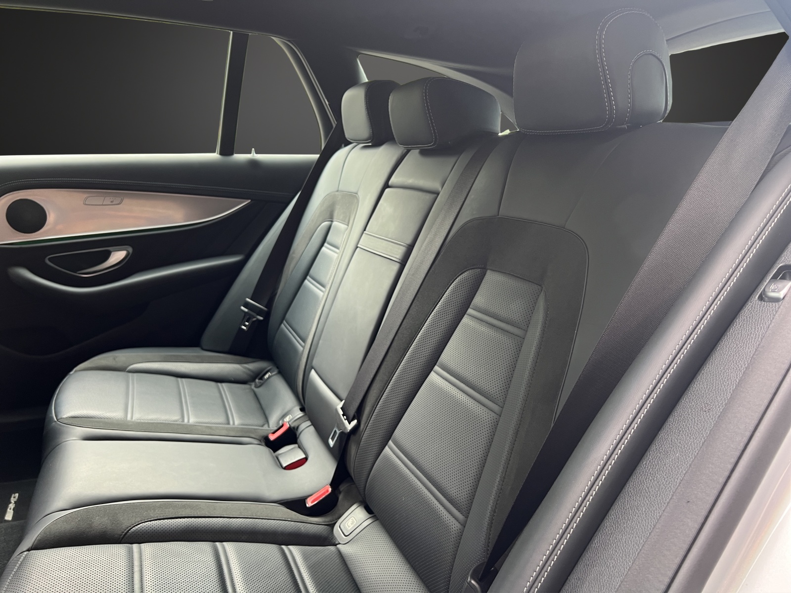MERCEDES-BENZ E 43 AMG 4 Matic 9G-Tronic-image-11