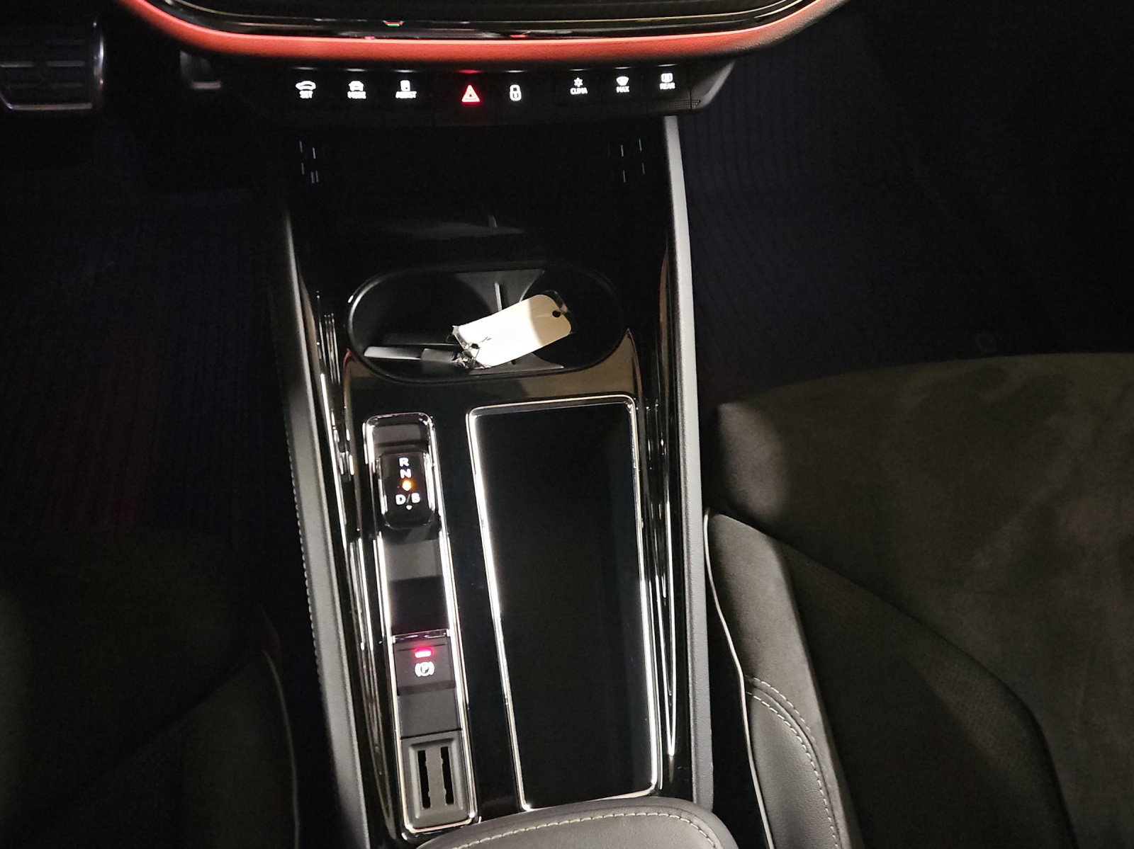 SKODA Enyaq iV 80x SportLine-image-21