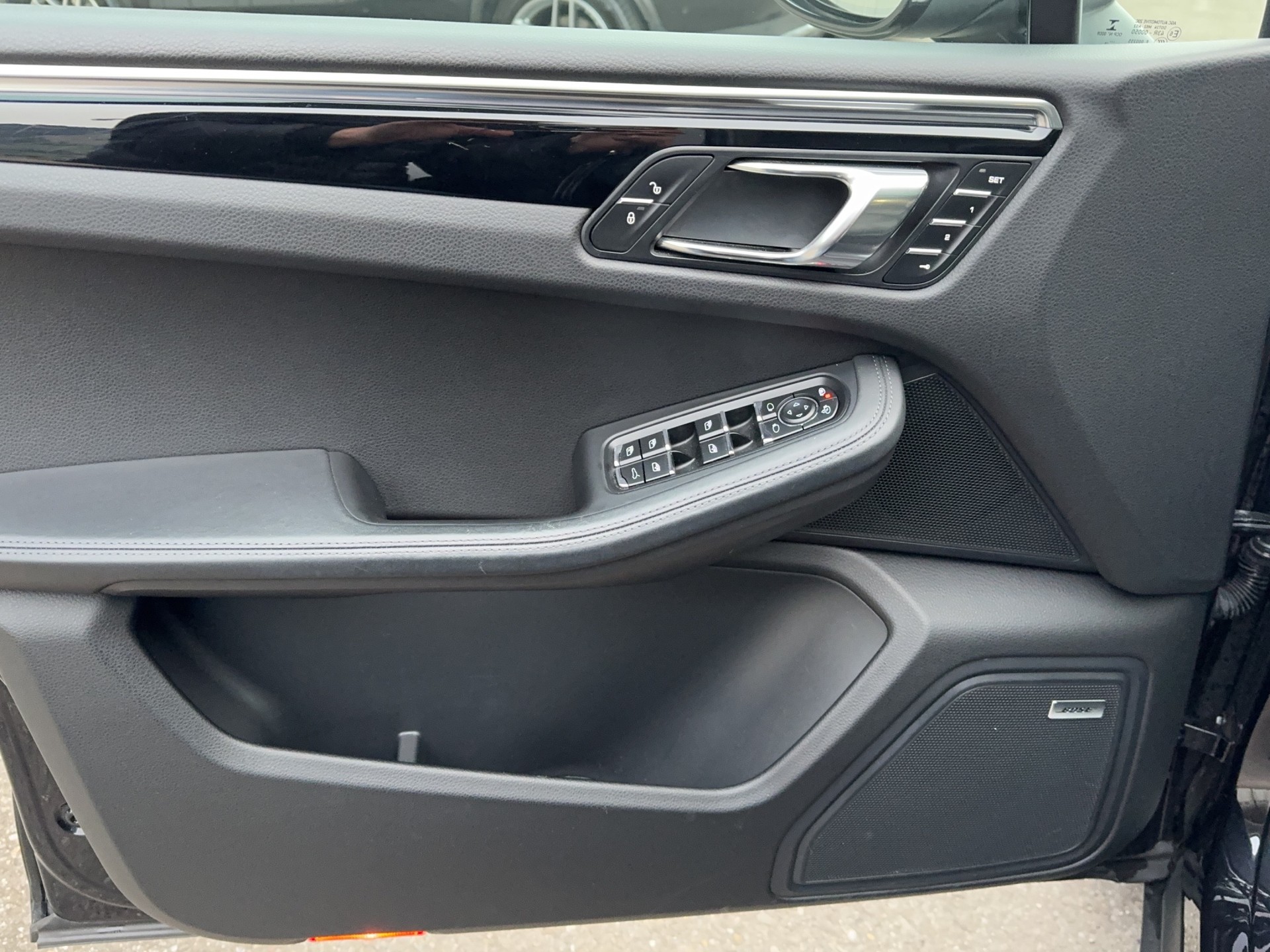 PORSCHE Macan S PDK-image-11