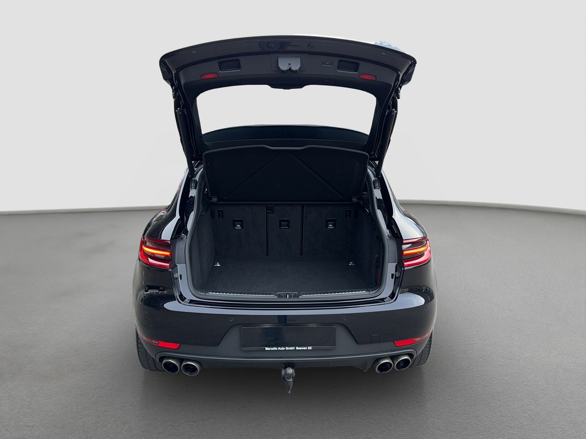 PORSCHE Macan S PDK-image-13