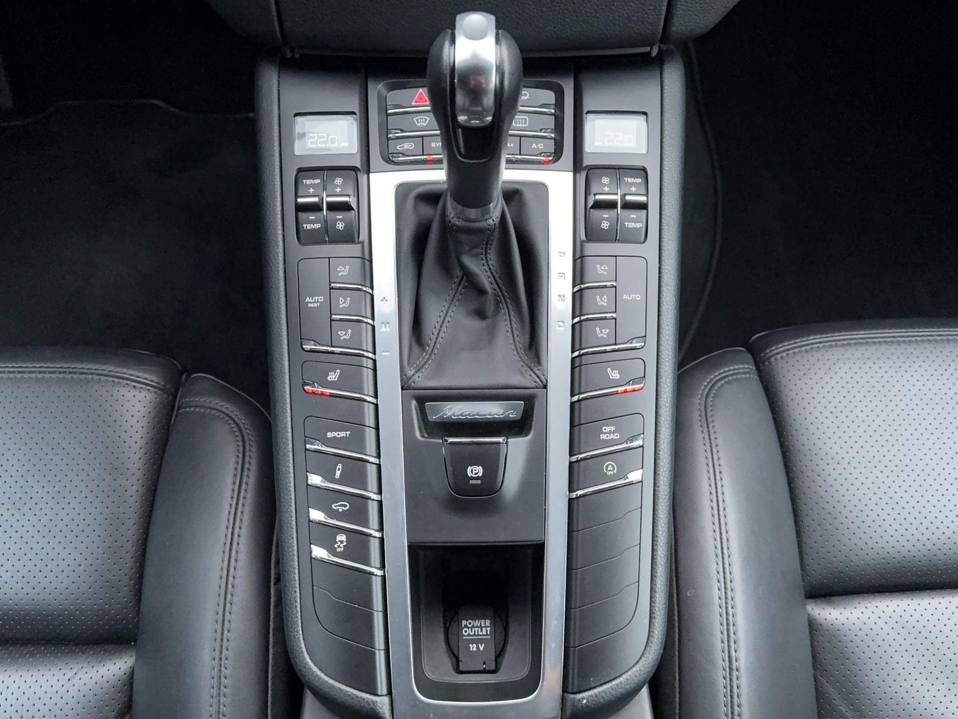 PORSCHE Macan S PDK-image-7