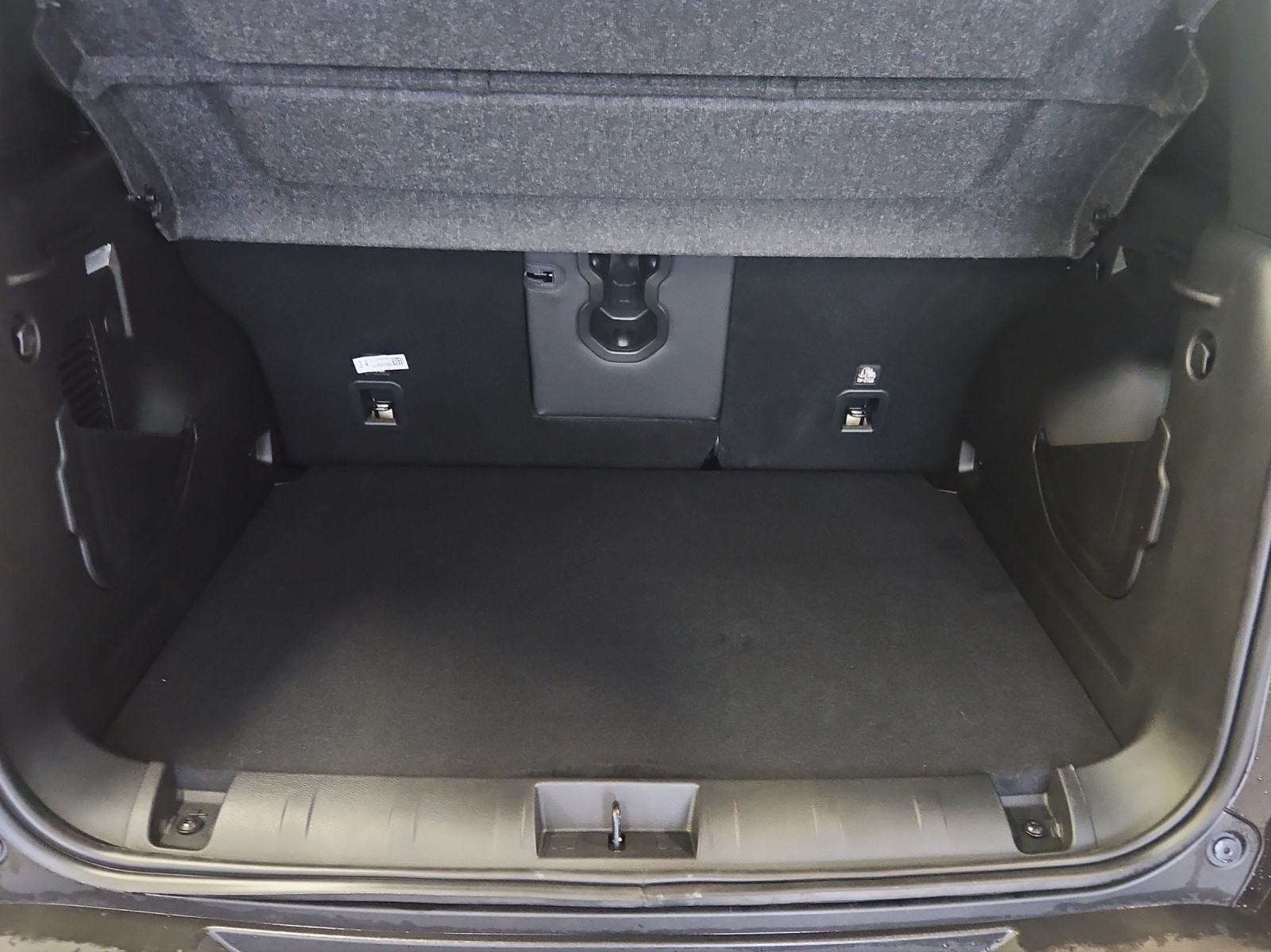 JEEP Renegade 1.5 MHEV Summit Sky-image-11