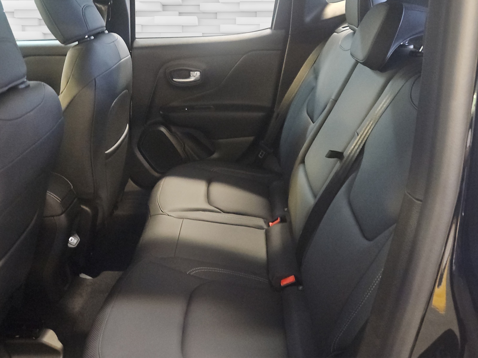 JEEP Renegade 1.5 MHEV Summit Sky-image-10