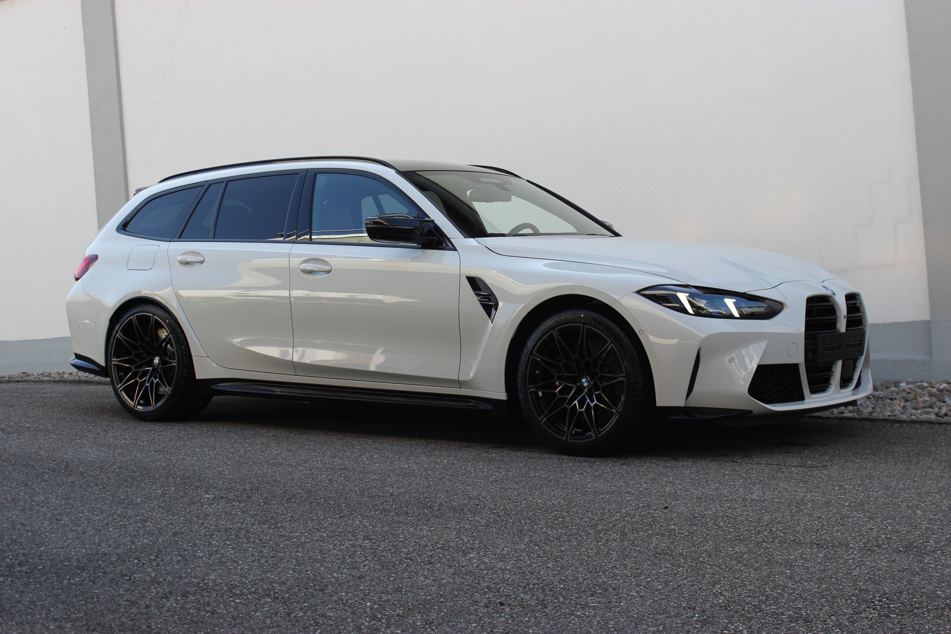 BMW M3 Competition M xDrive Touring *1.9%-LEASINGAKTION* 🏖️JULI-ANGEBOT🏖️-image-4