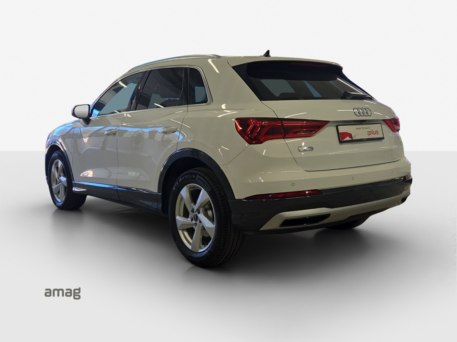 AUDI Q3 35 TFSI advanced Attraction S-tronic-image-2