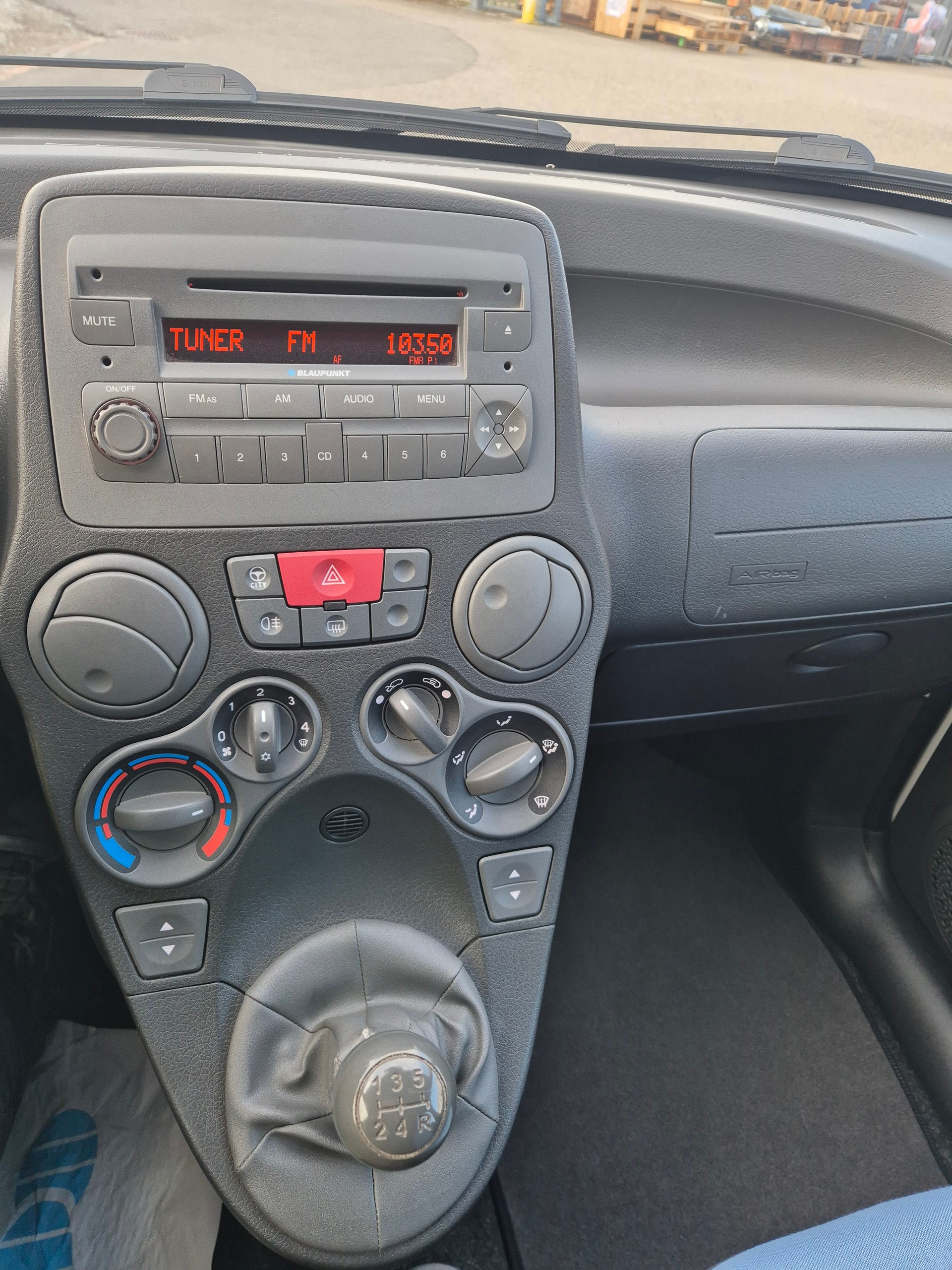 FIAT Panda 1.2 Natural Power-image-13