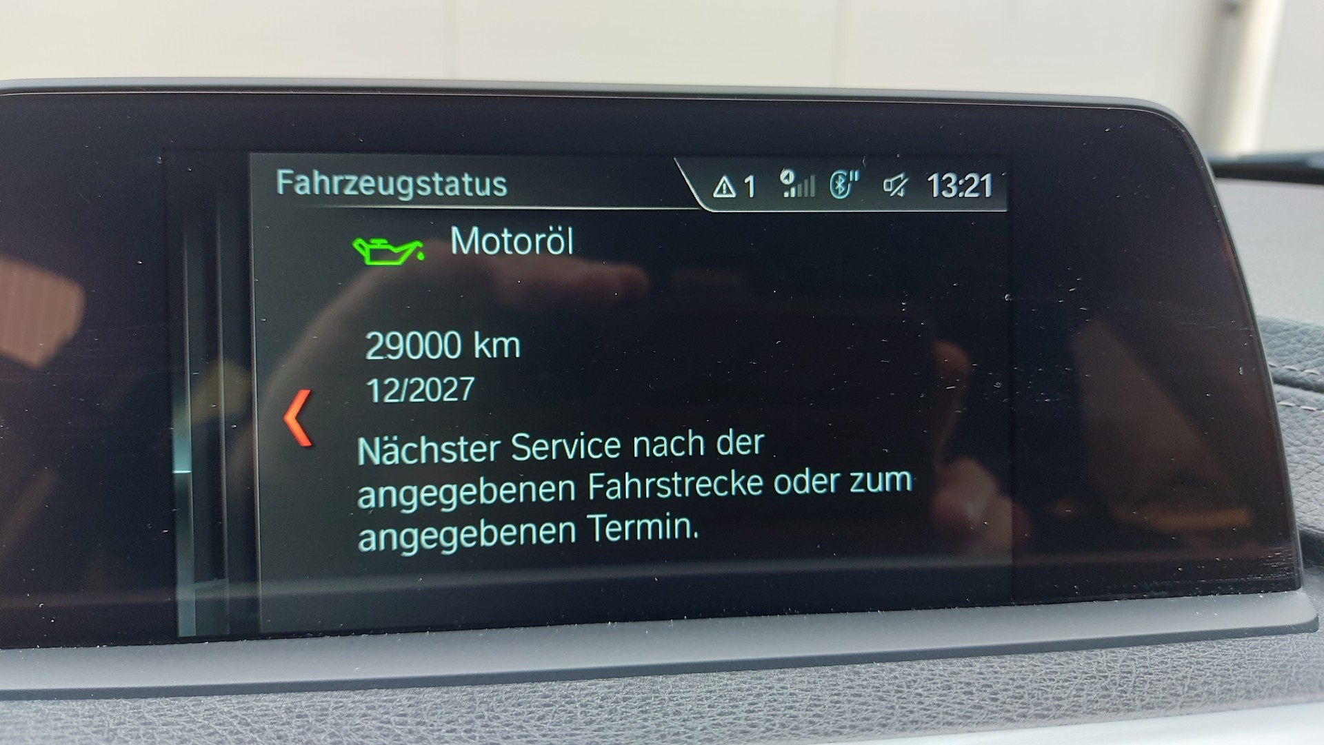 BMW 320d xDrive Touring Sport Line Steptronic-image-12