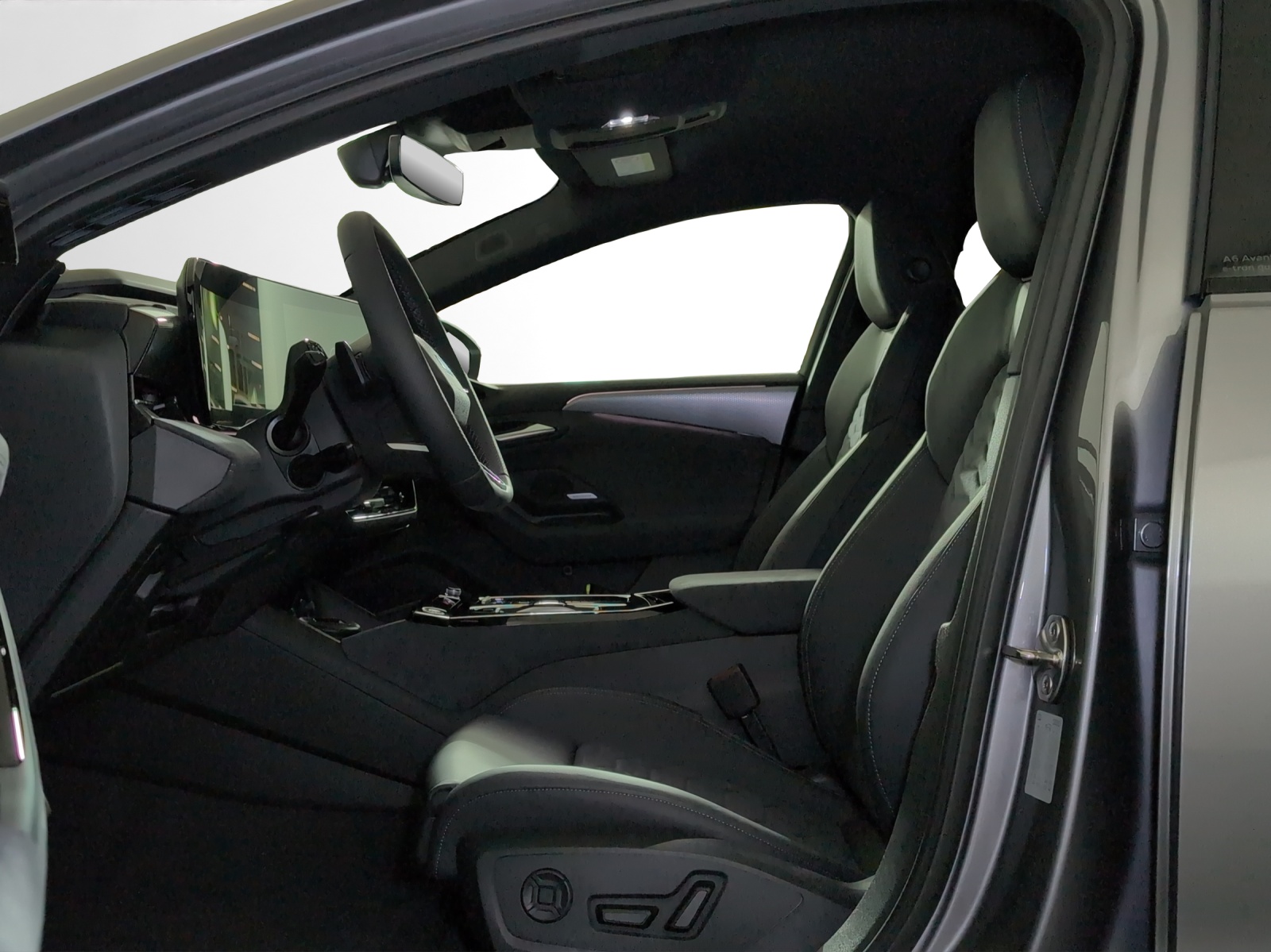 AUDI A6 Avant e-tron quattro-image-5