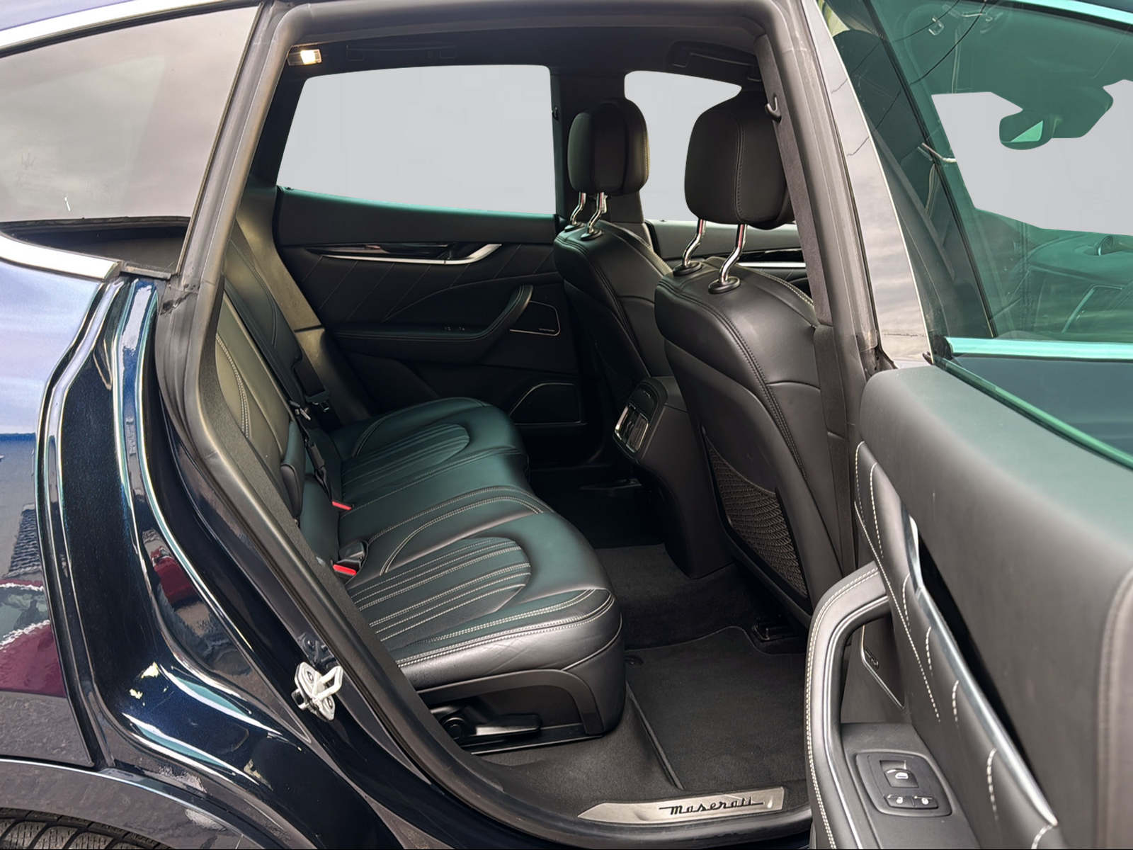 MASERATI Levante 3.0 V6 Essence Automatica-image-12