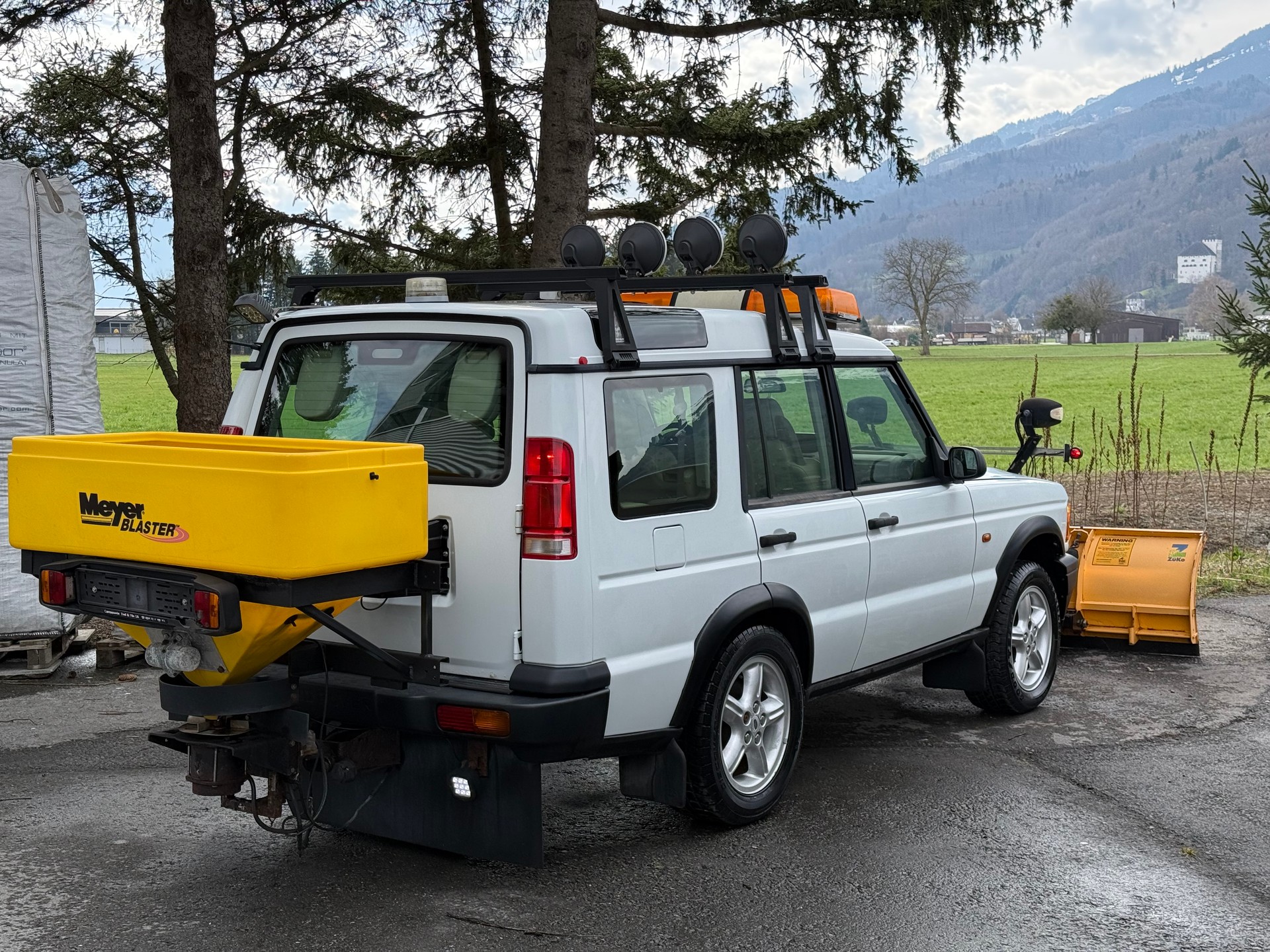 LAND ROVER Discovery 4.0 ES-image-2