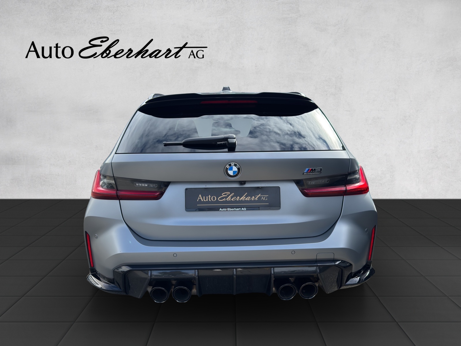 BMW M3 Touring xDrive Competition M LCI Frozen Pure Grey-image-4