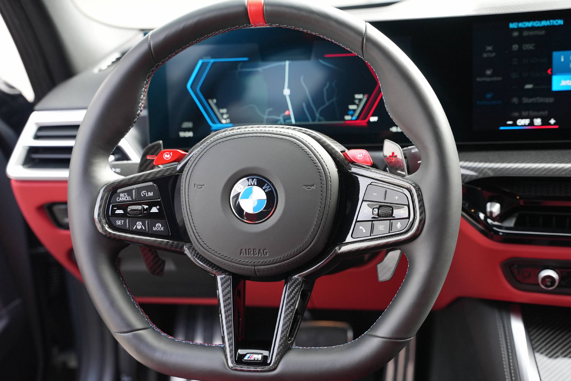 BMW M3 Touring xDrive Competition M LCI Frozen Pure Grey-image-12