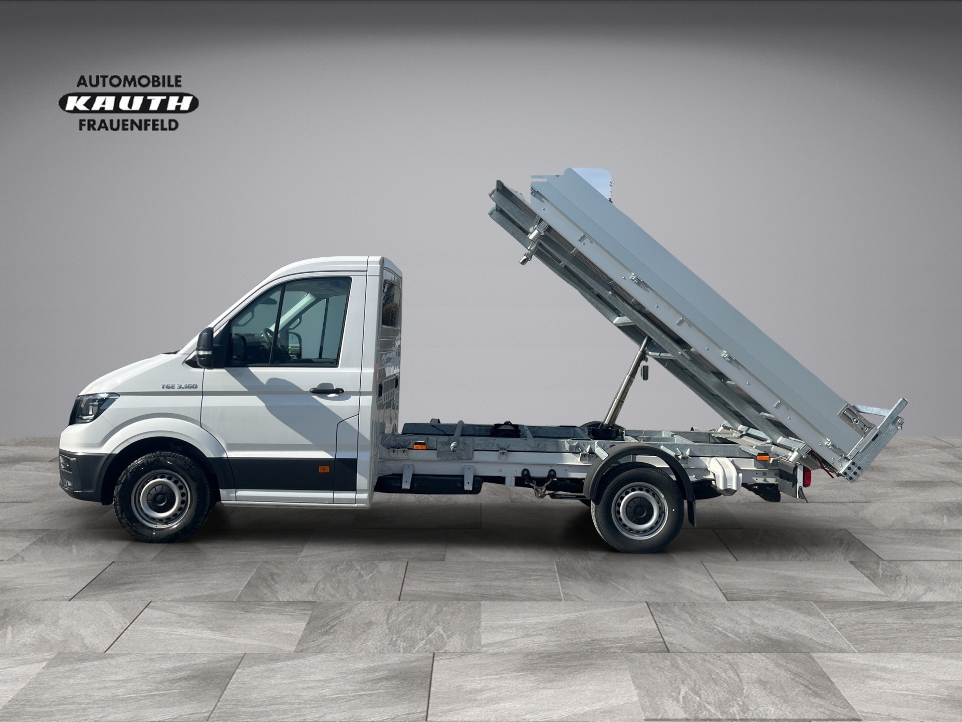 MAN TGE 3 Seiten-Kipper,-showroom-element-1