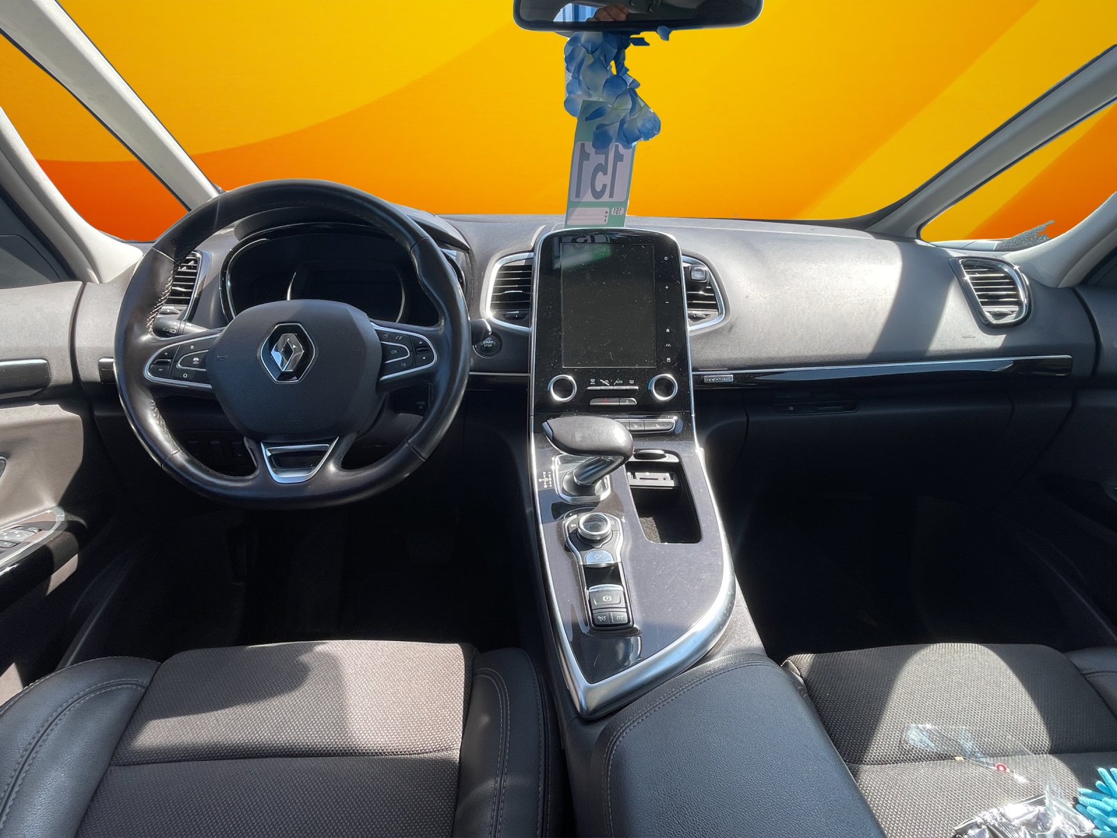 RENAULT Espace 1.6 dCi Swiss Edition EDC " MOTORSCHADE"-image-4