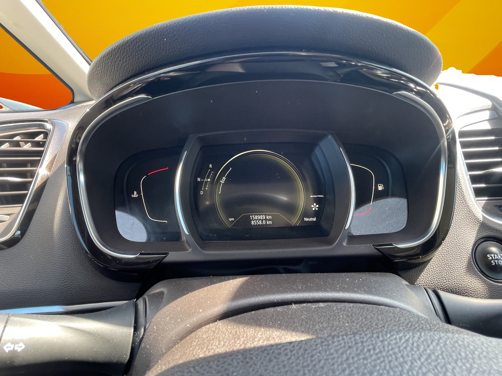 RENAULT Espace 1.6 dCi Swiss Edition EDC " MOTORSCHADE"-image-11